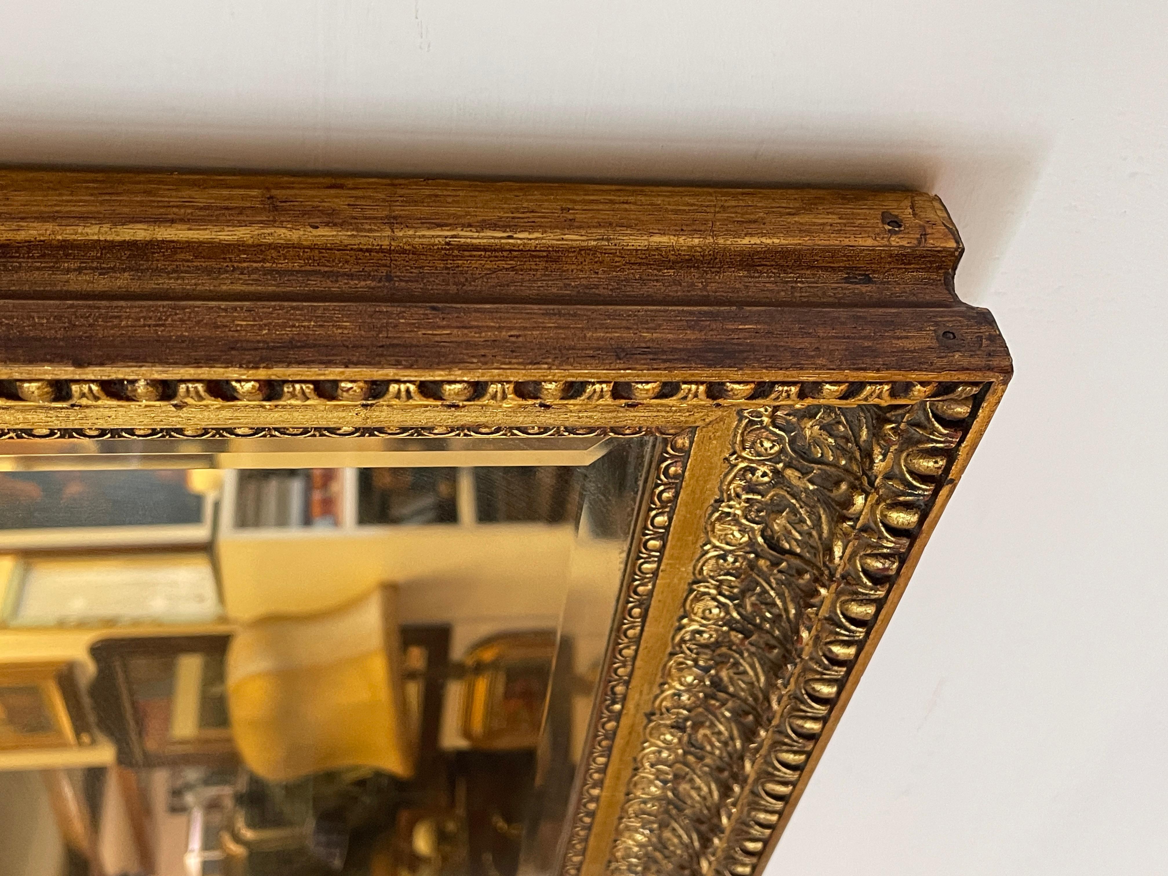 Specchio classico italiano in legno vintage anni '80 20th Century en venta