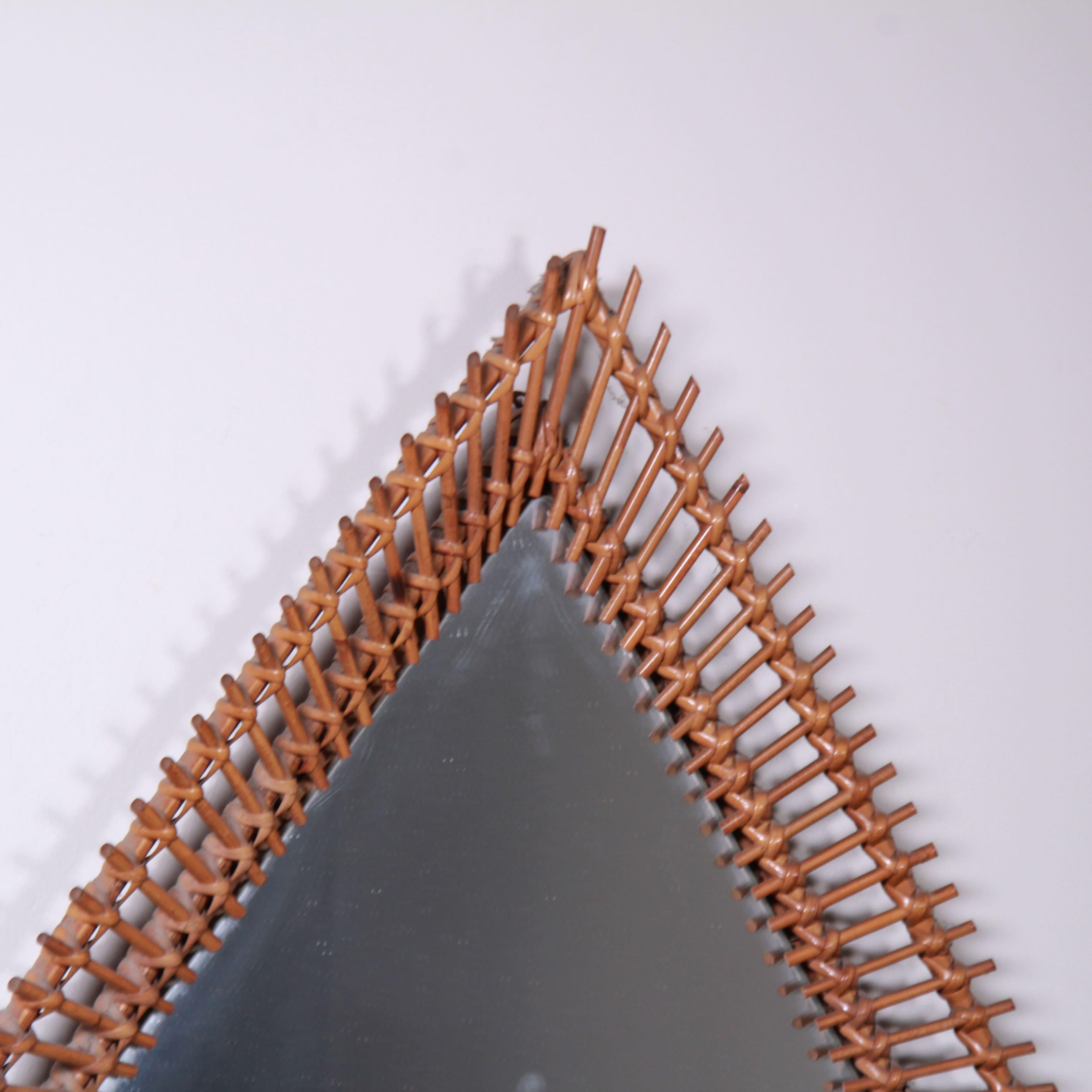Mid-20th Century Miroir avec cadre en rotin, 1965 en vente