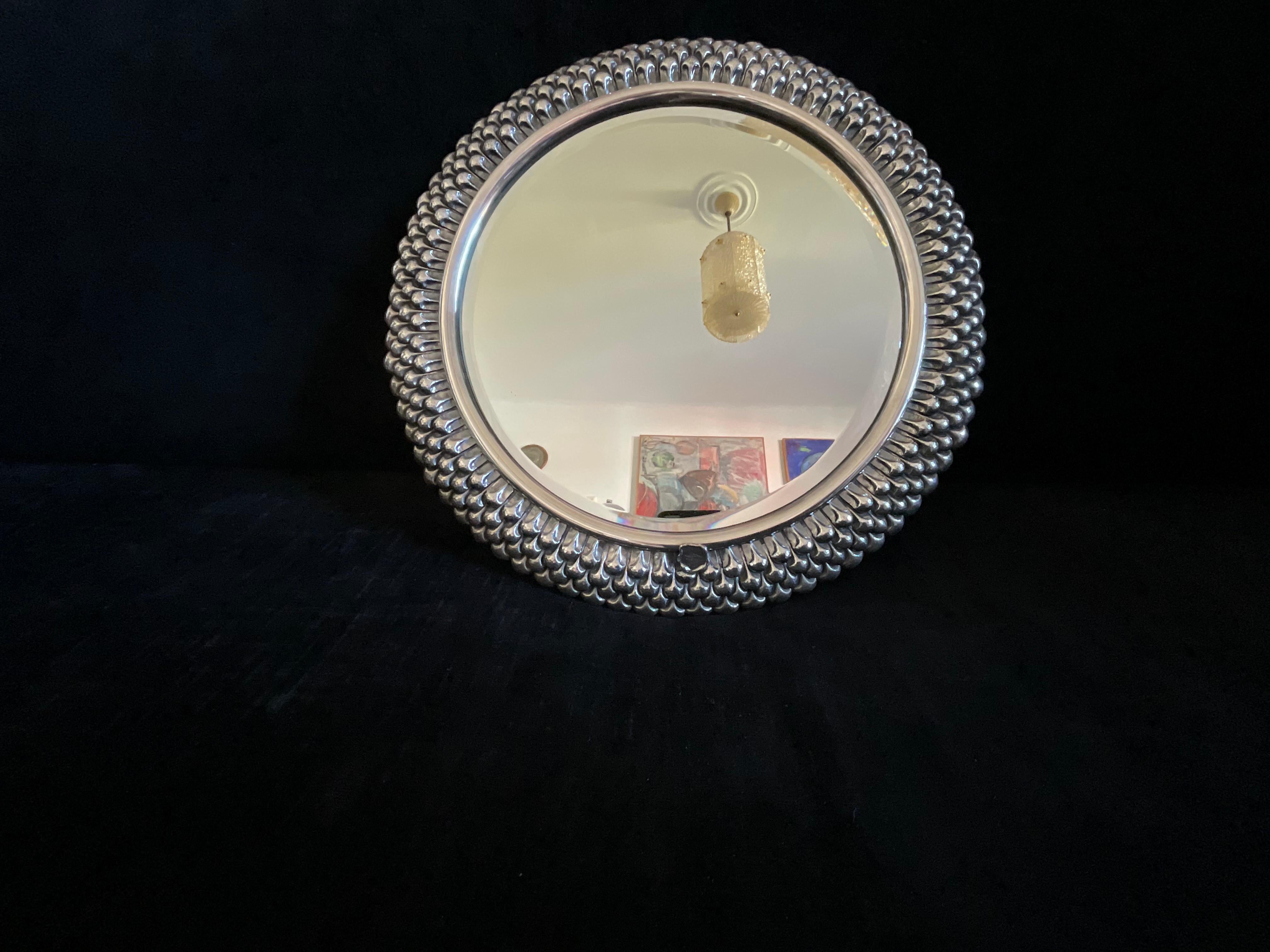 Italian Specchio con corniche in argento in vendita