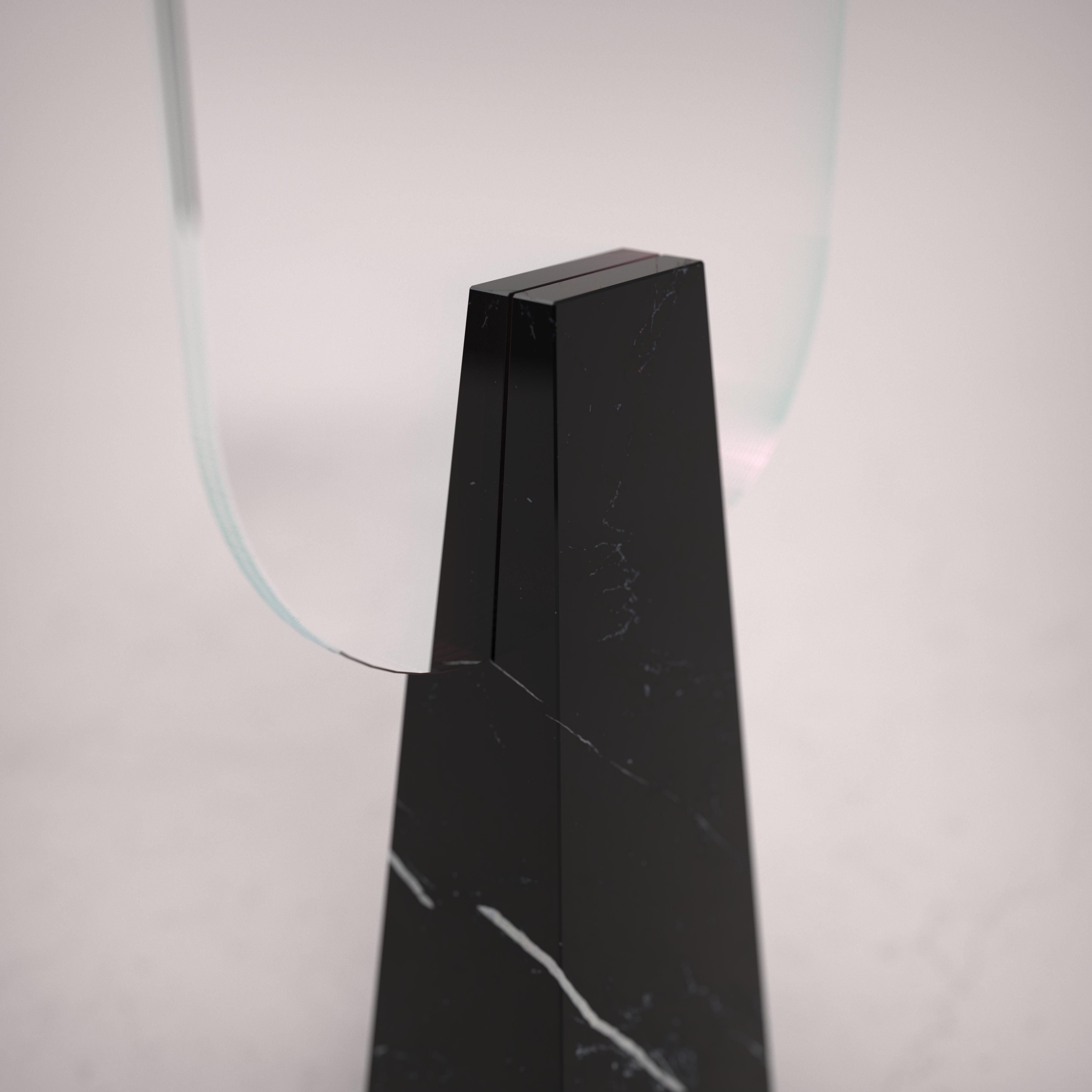Zeitgenössischer Spiegel aus schwarzem Marquina-Marmor von Carcino Design im Zustand „Neu“ im Angebot in Treviso, IT