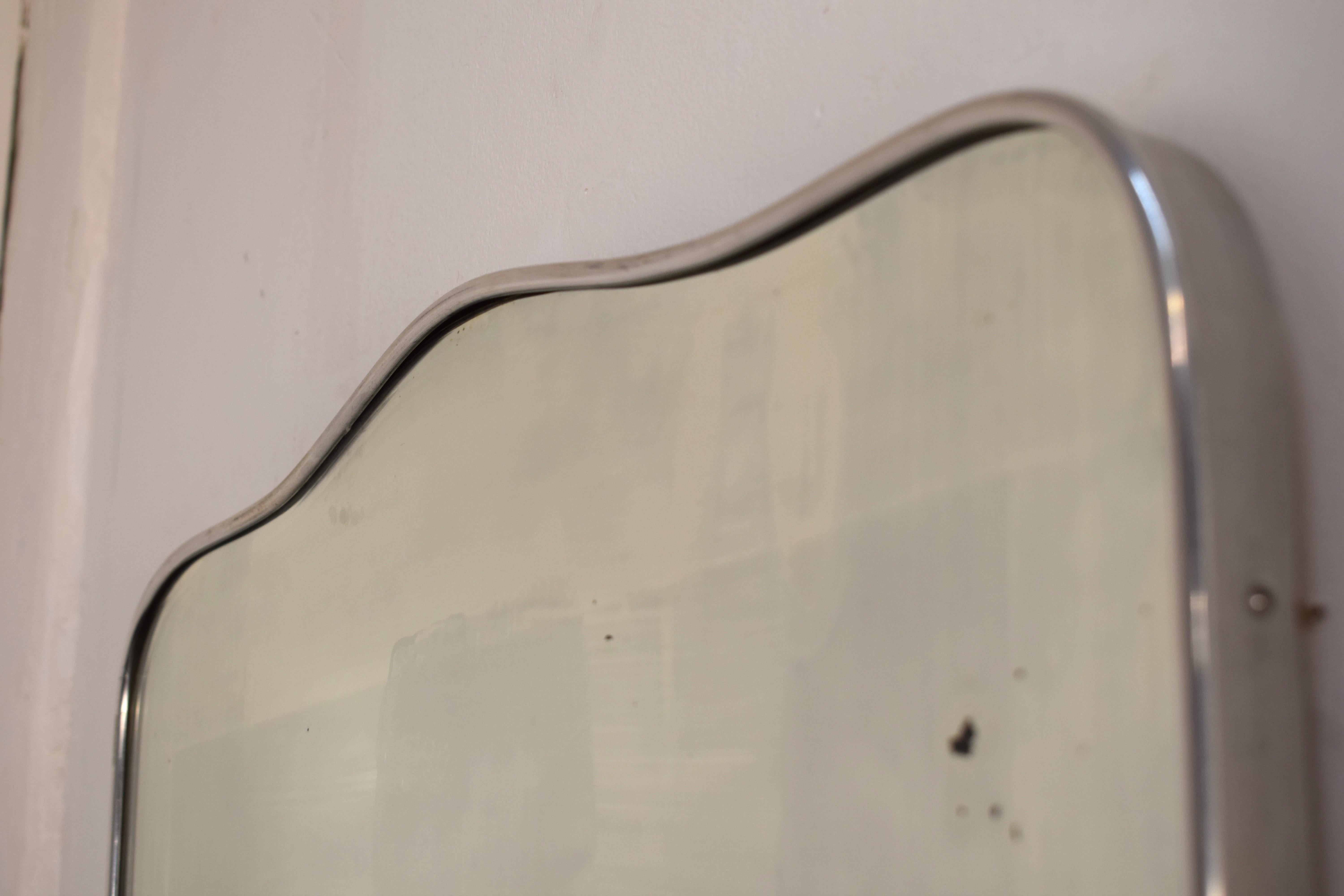 Wall mirror with aluminum frame, Italy, 1940s. In Good Condition For Sale In Palermo, PA