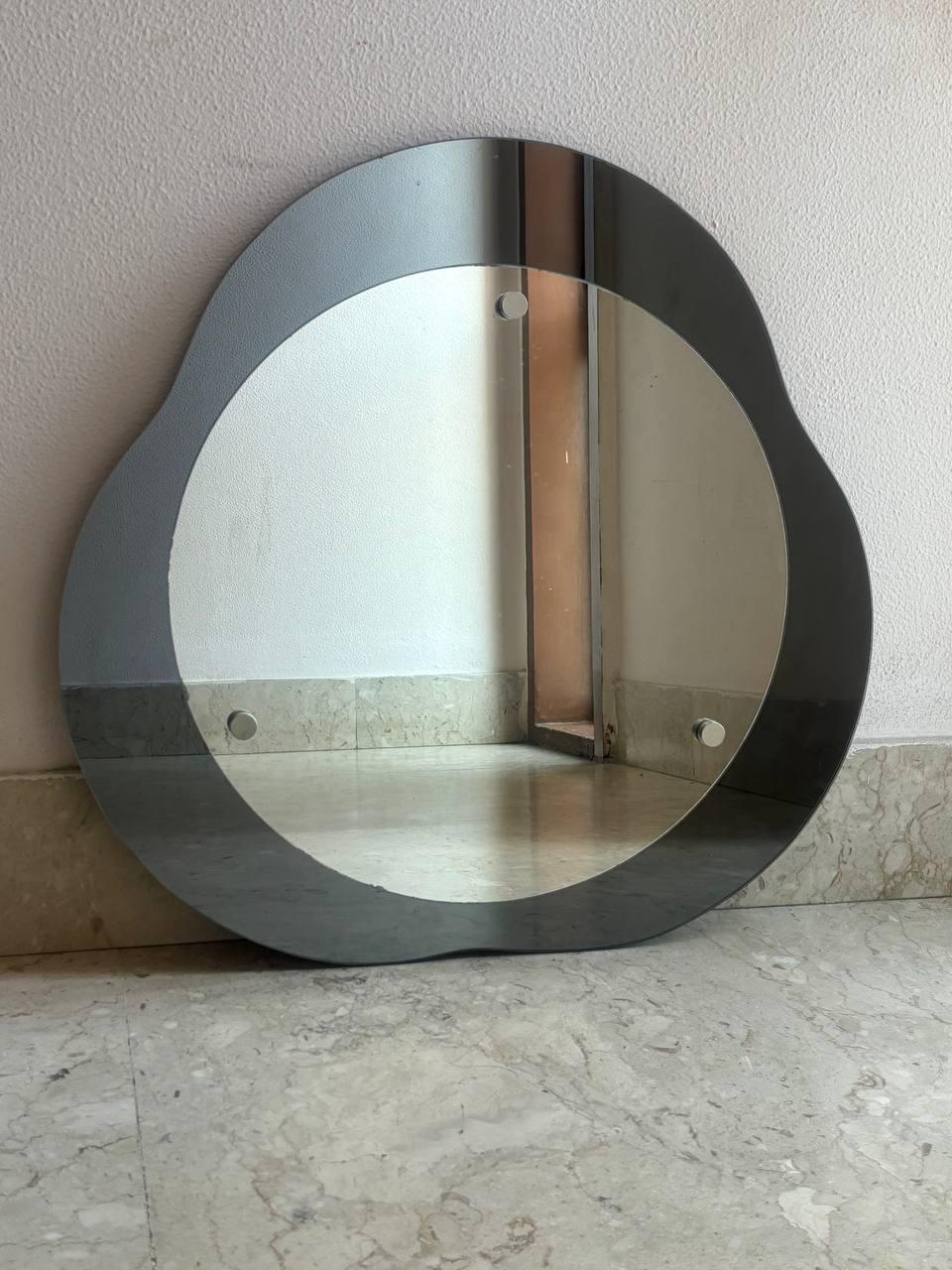 Specchio da parete Cristal Arte, Italia, anni '70 In condizioni buone in vendita a Palermo, IT