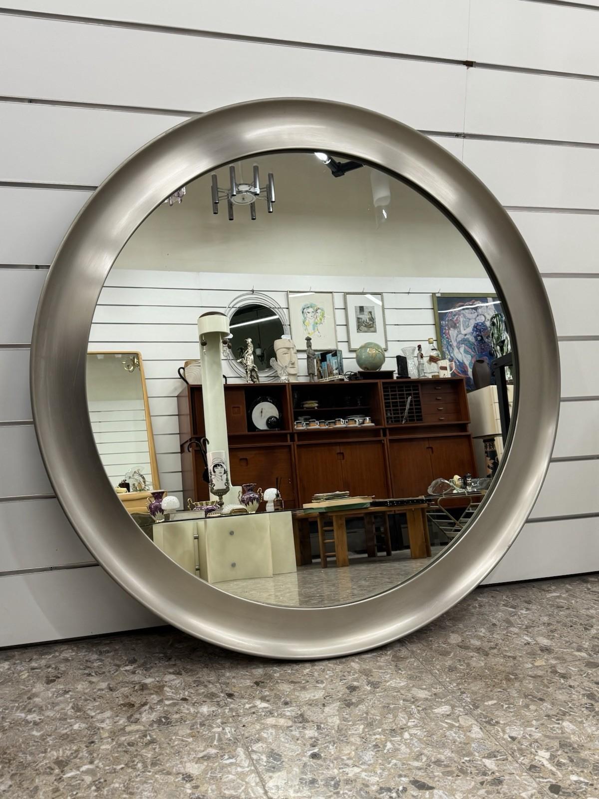 Specchio Da Parete Di Sergio Mazza Per Artemide Mod. Narciso Anni ‘70 (Space Age) im Angebot