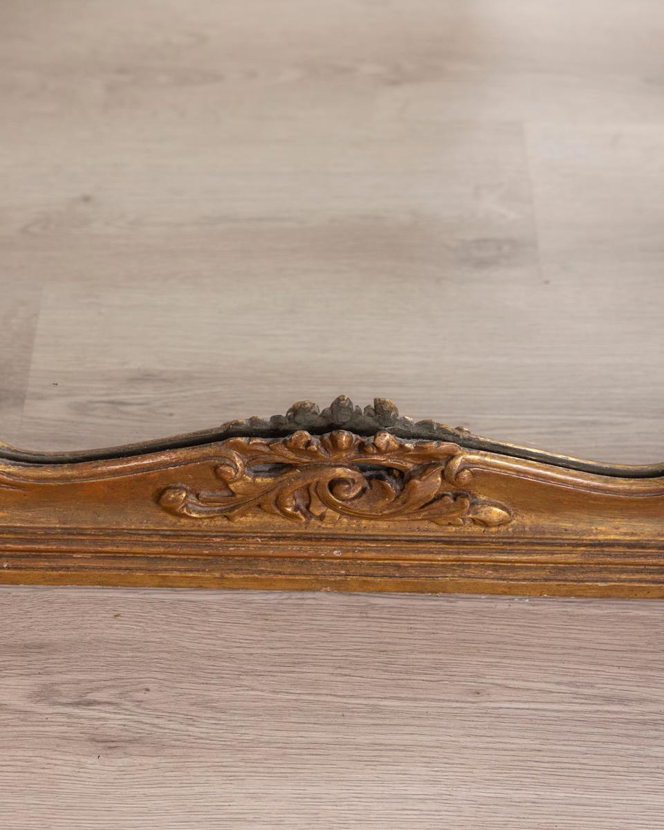 Specchio da parete in legno dorato in stile Barocco inizio xx secolo in vendita 3