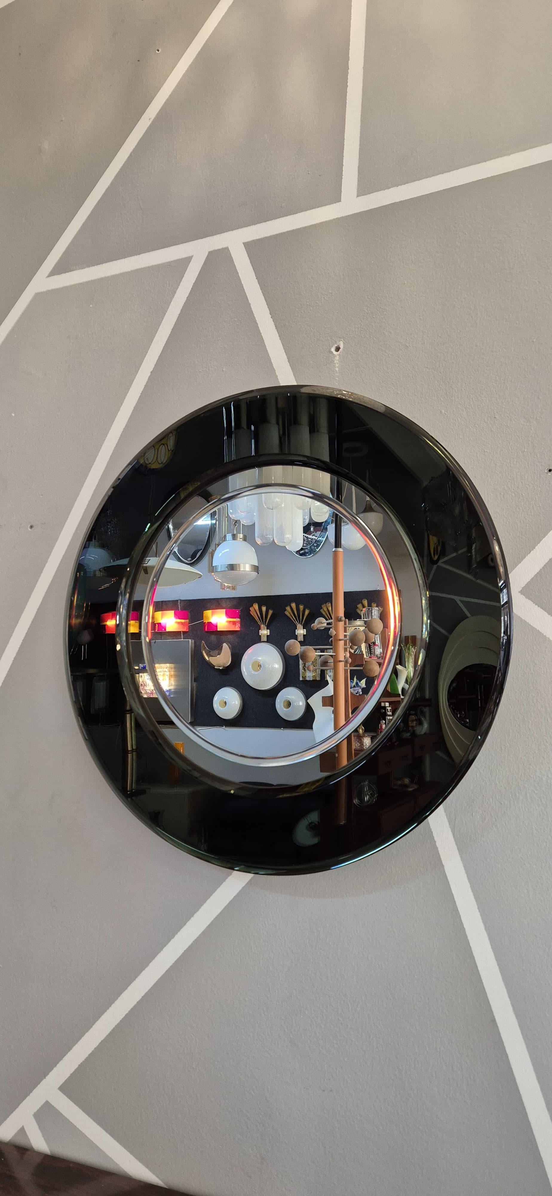 Miroir mural en verre avec cadre coloré Space Age en vente 1