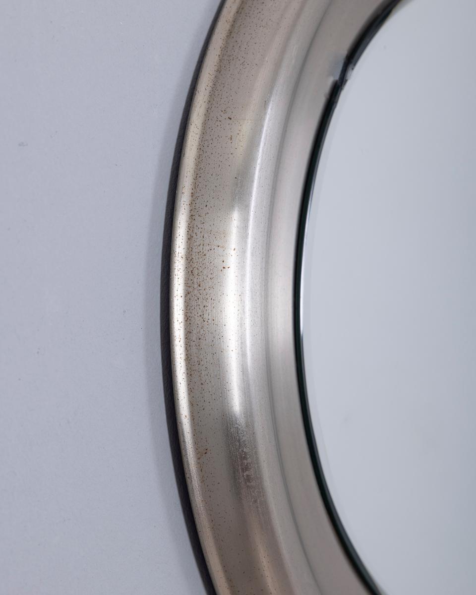 Mid-Century Modern Specchio da parete rotondo vintage anni '60 in metallo design Goffredo Reggiani en vente