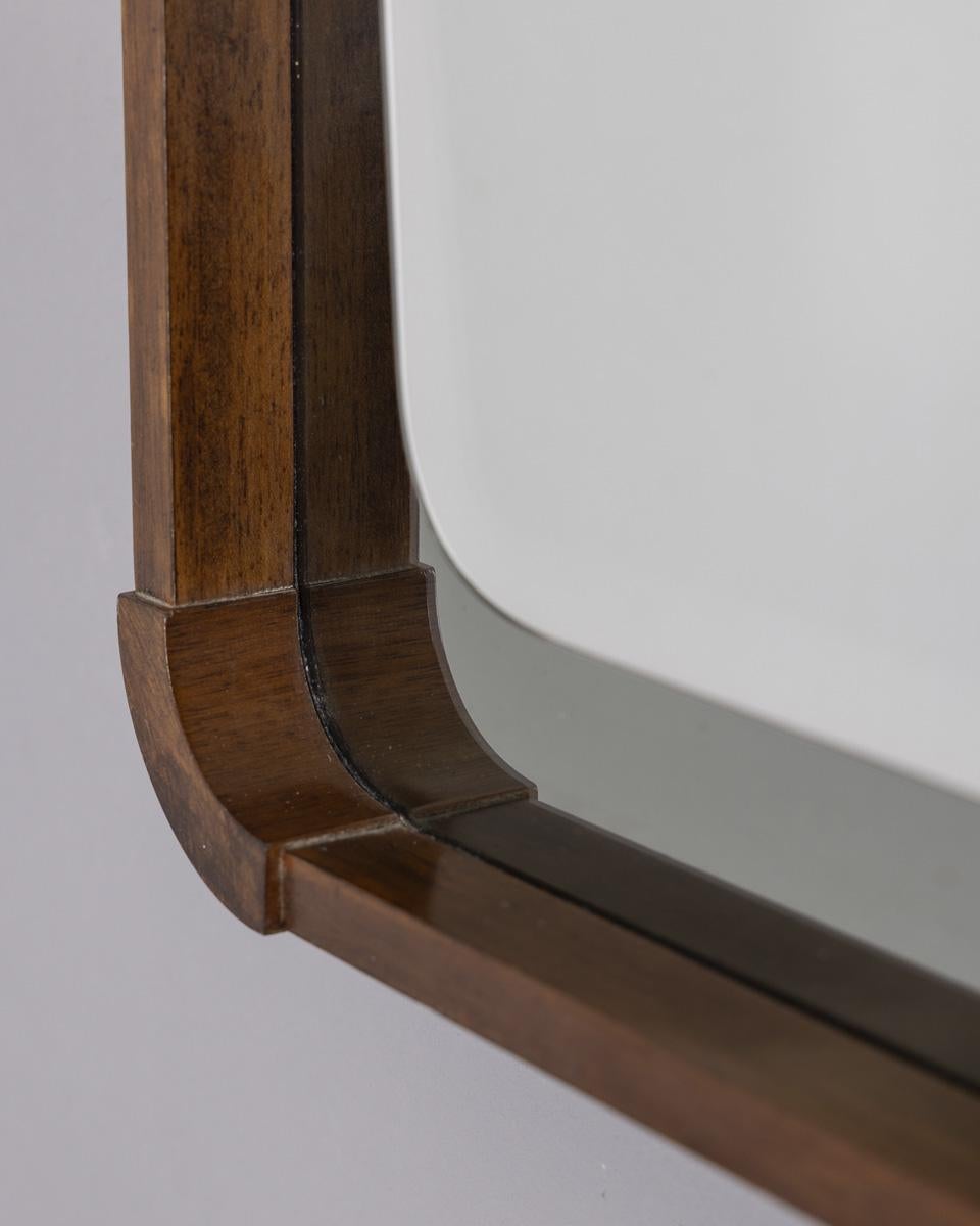 Mid-Century Modern Miroir mural vintage des années 60 en bois et verre fumé design italien en vente