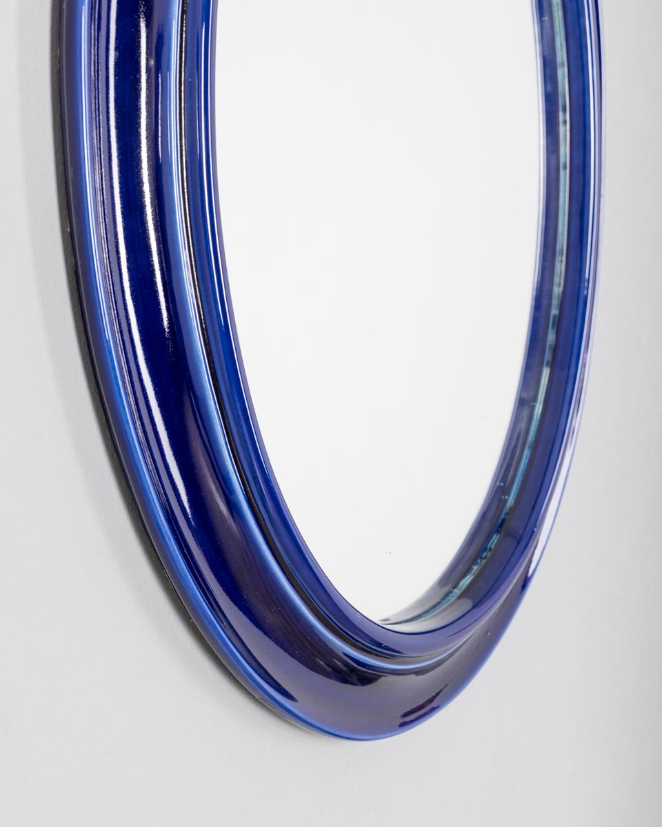 Specchio da parete vintage anni 70 in ceramica blu design Italiano (Moderne der Mitte des Jahrhunderts) im Angebot