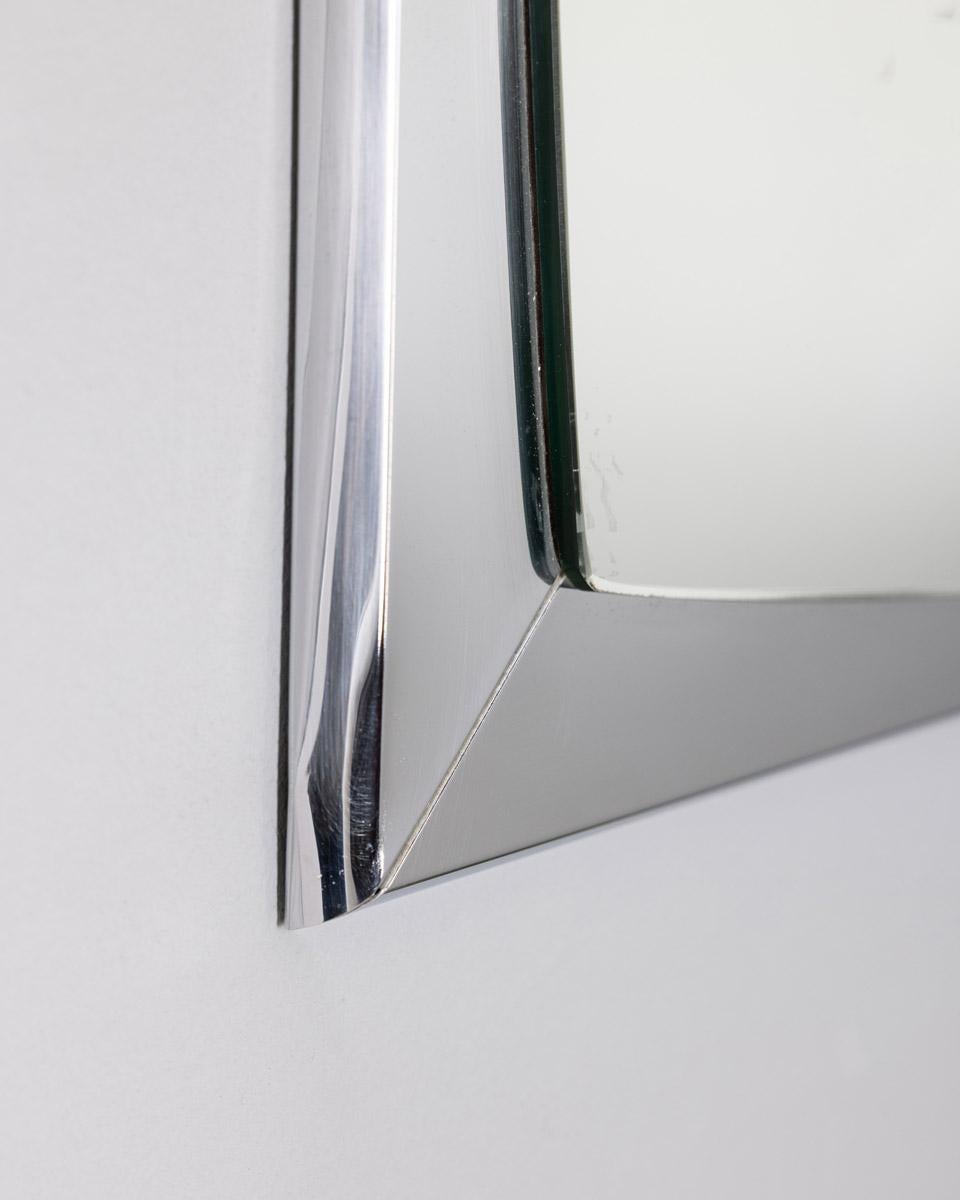 Mid-Century Modern Miroir mural vintage des années 70 en métal chromé Design italien en vente