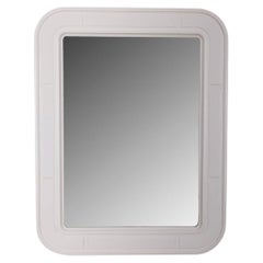 Specchio da parete vintage anni 70 in plastica bianca design Carrara Matta