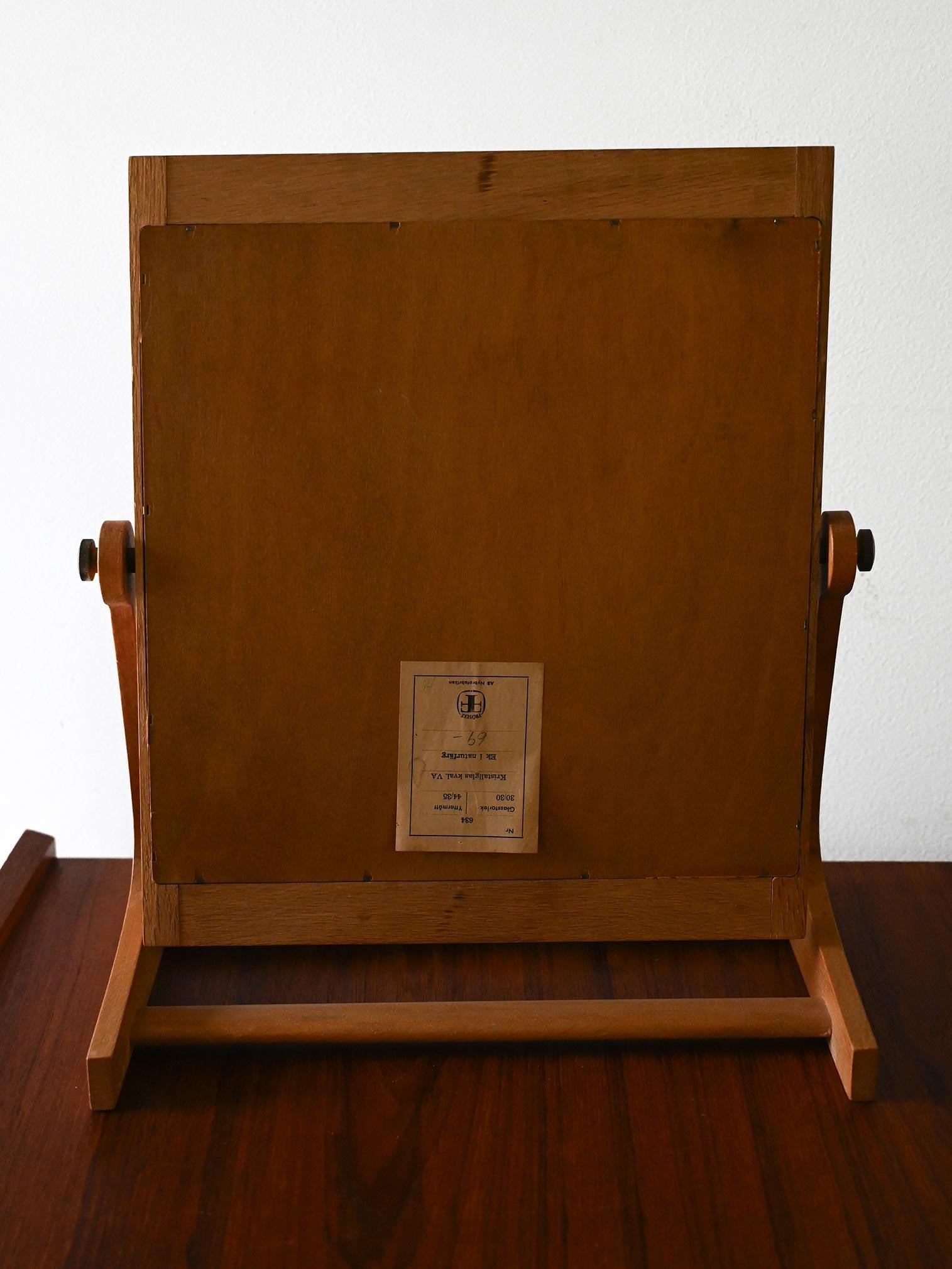 Fröseke 1960s adjustable table mirror In Good Condition For Sale In Brescia, IT