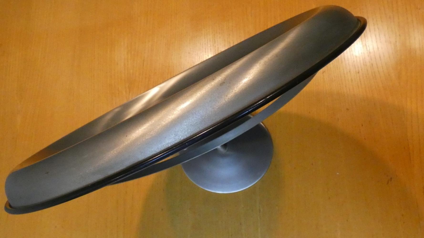 Espejo de mesa en acero satinado de Gaetano Missaglia, Italia Años 60 en Excelente estado para la venta en modena, Emilia-Romagna