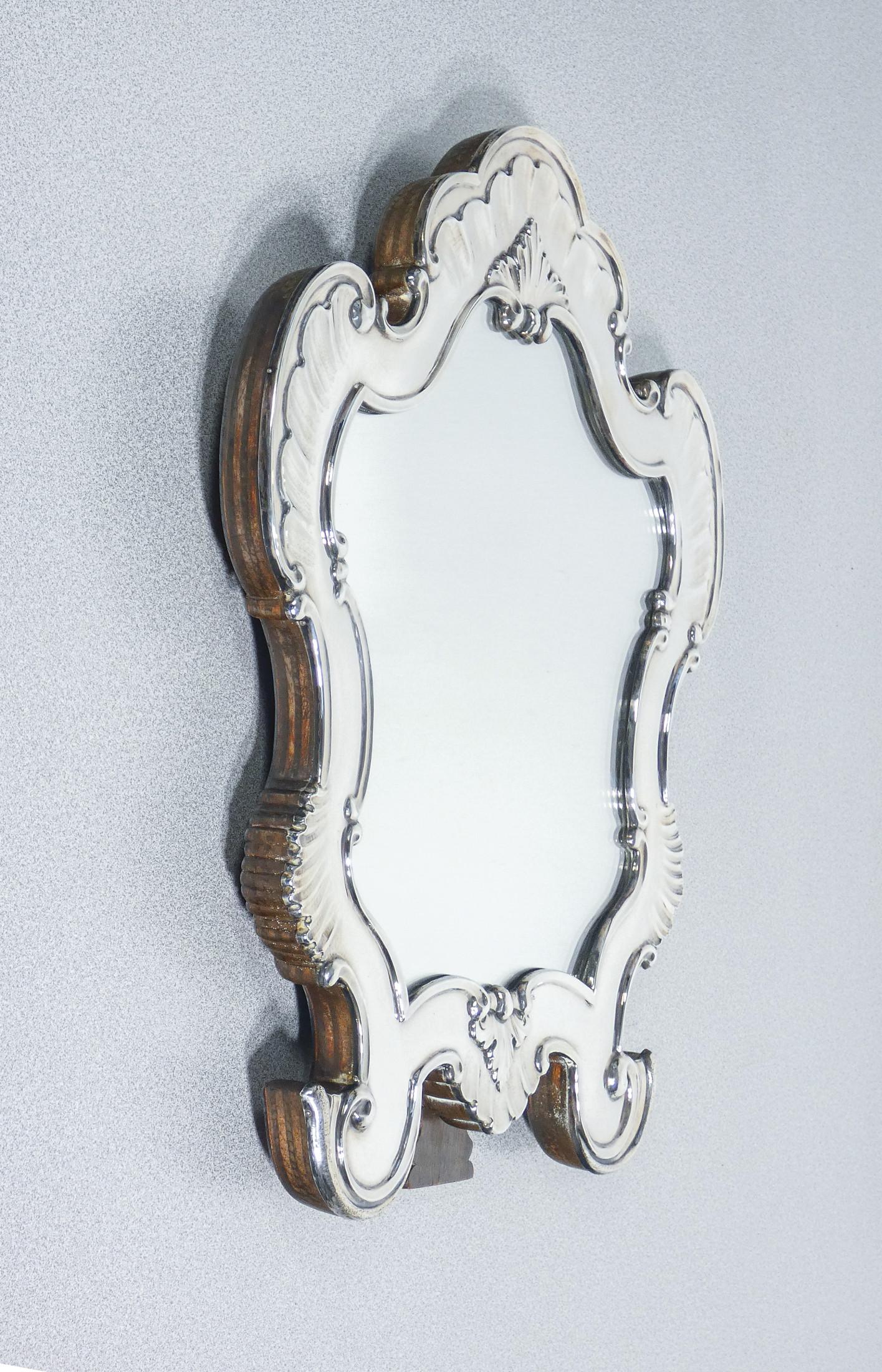 Miroir de table de style Louis XV, décor en feuille d'argent 925. 10 ans en vente 1