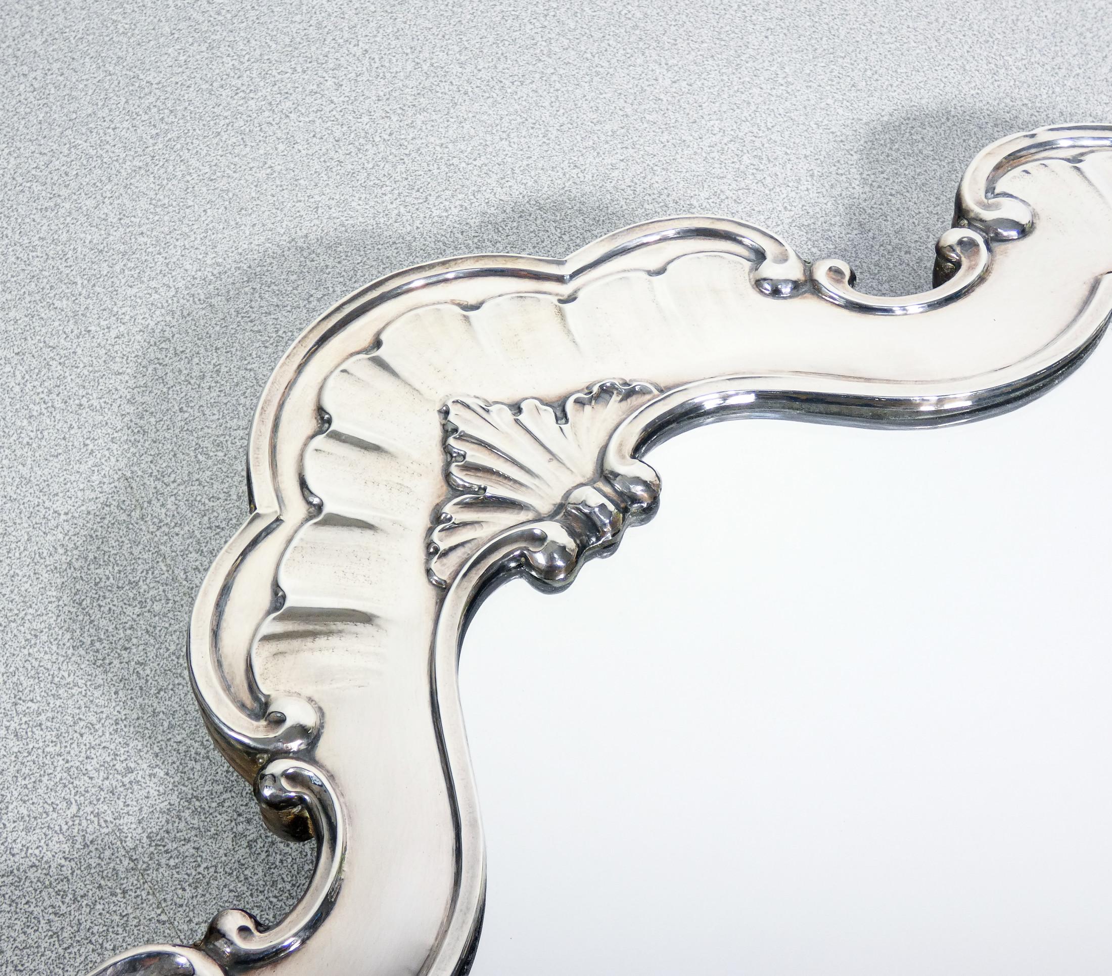 Miroir de table de style Louis XV, décor en feuille d'argent 925. 10 ans en vente 2