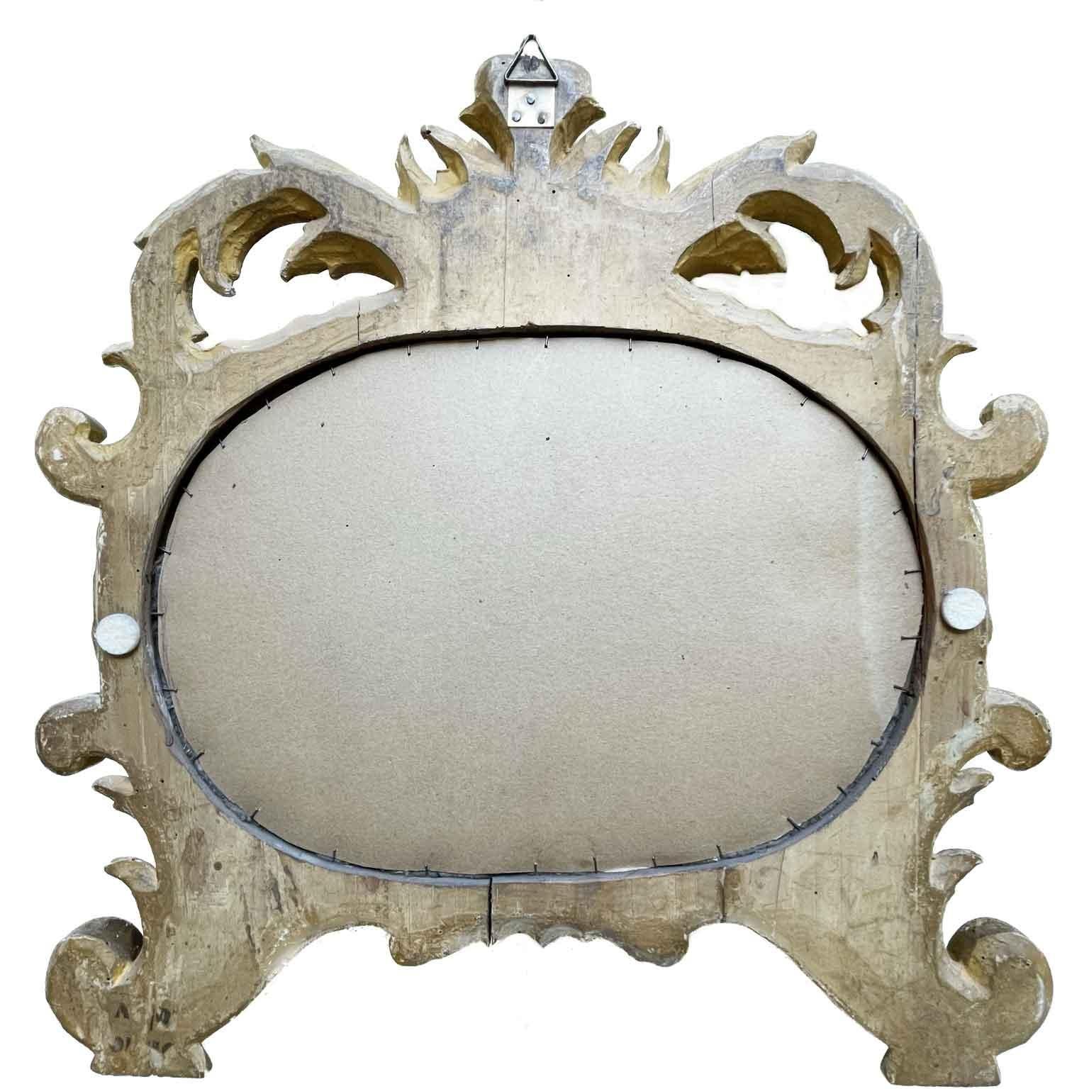 Mercury Glass Specchio Dorato Italiano 1750 circa Cartagloria Ovale Luigi XV Intaglio Fogliato For Sale