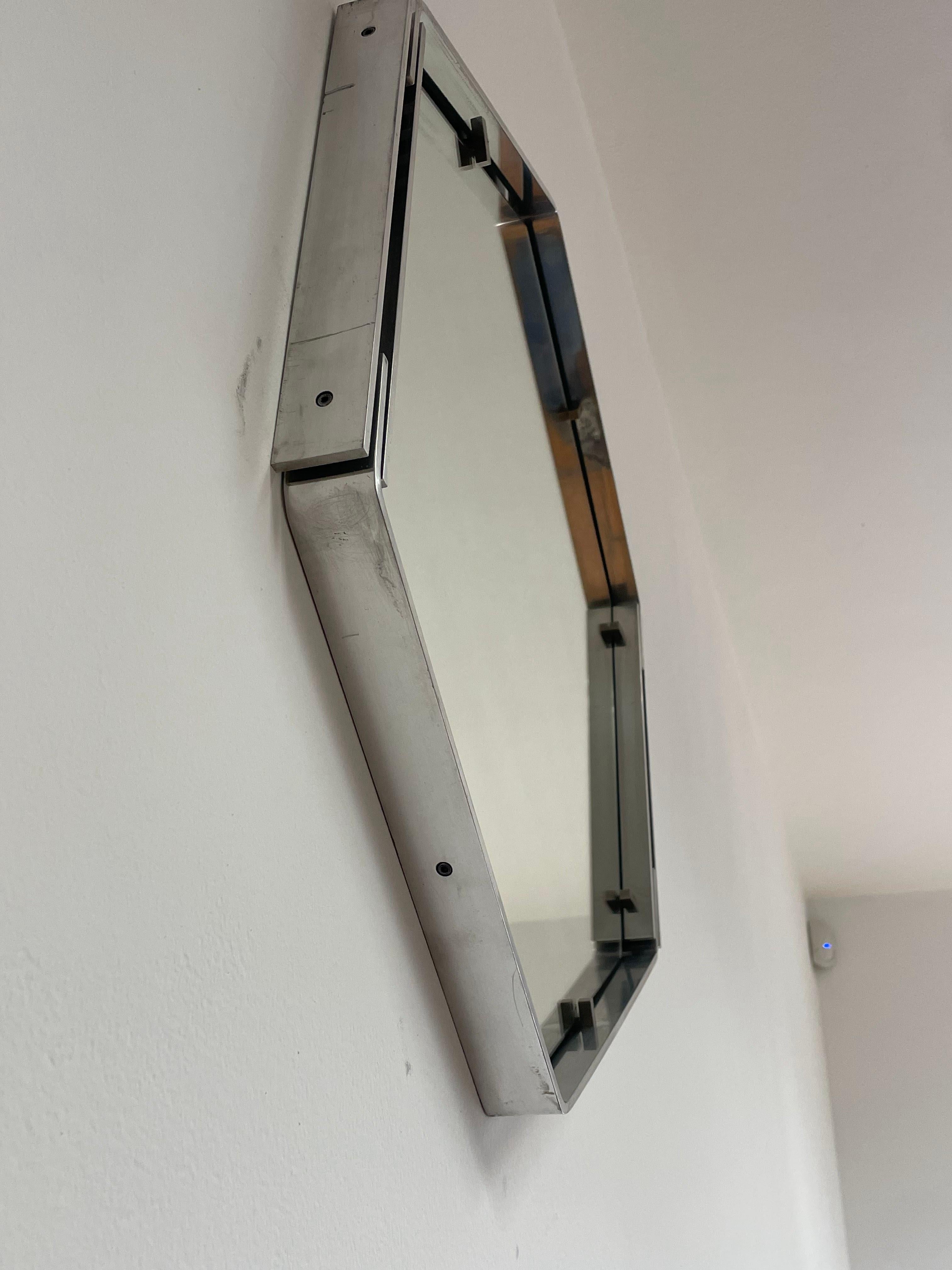 1970s hexagonal mirror For Sale 1