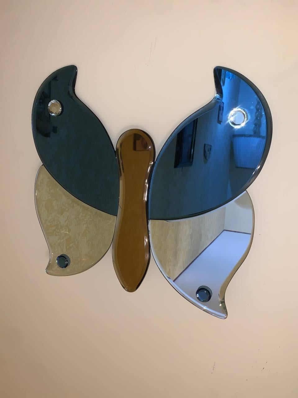 Fatto a mano Specchio Max Ingrand Fontana Arte scultura forma di Farfalla metà secolo scorso. in vendita