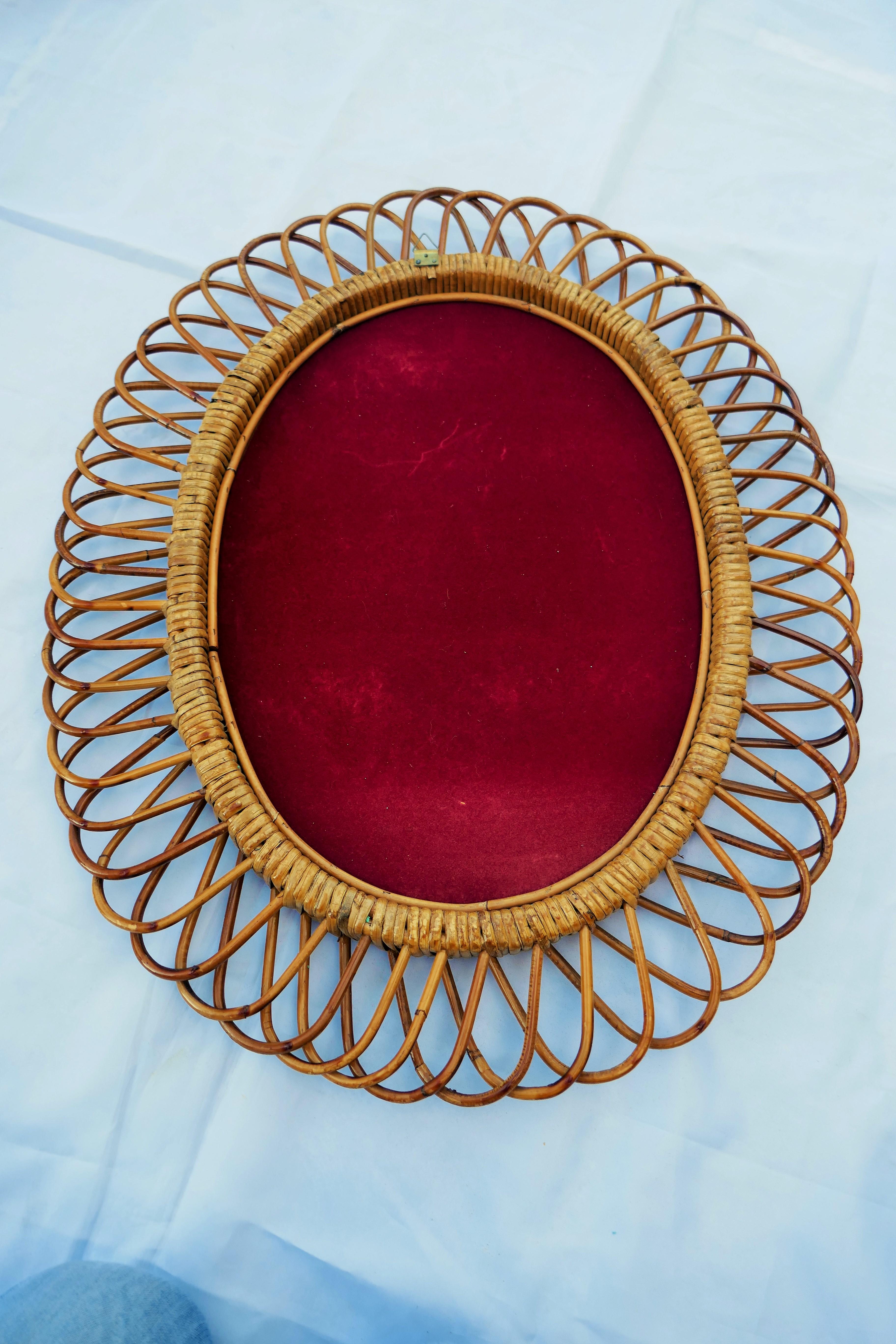 French or Italian rattan mirror For Sale 6