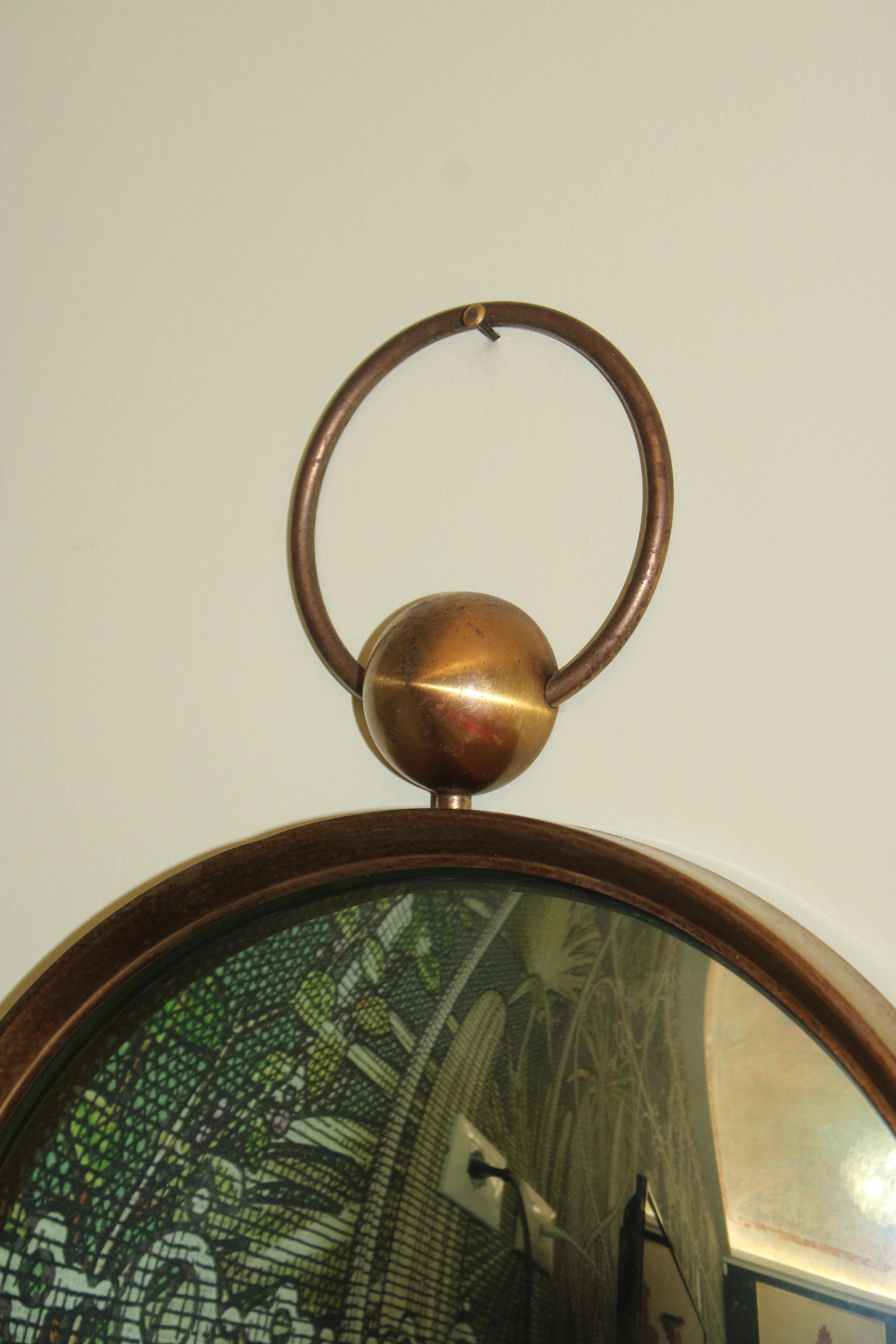 Italian 1950 Style Fornasetti Brass and Green Concave Mirror In Good Condition For Sale In Palermo, Sicily