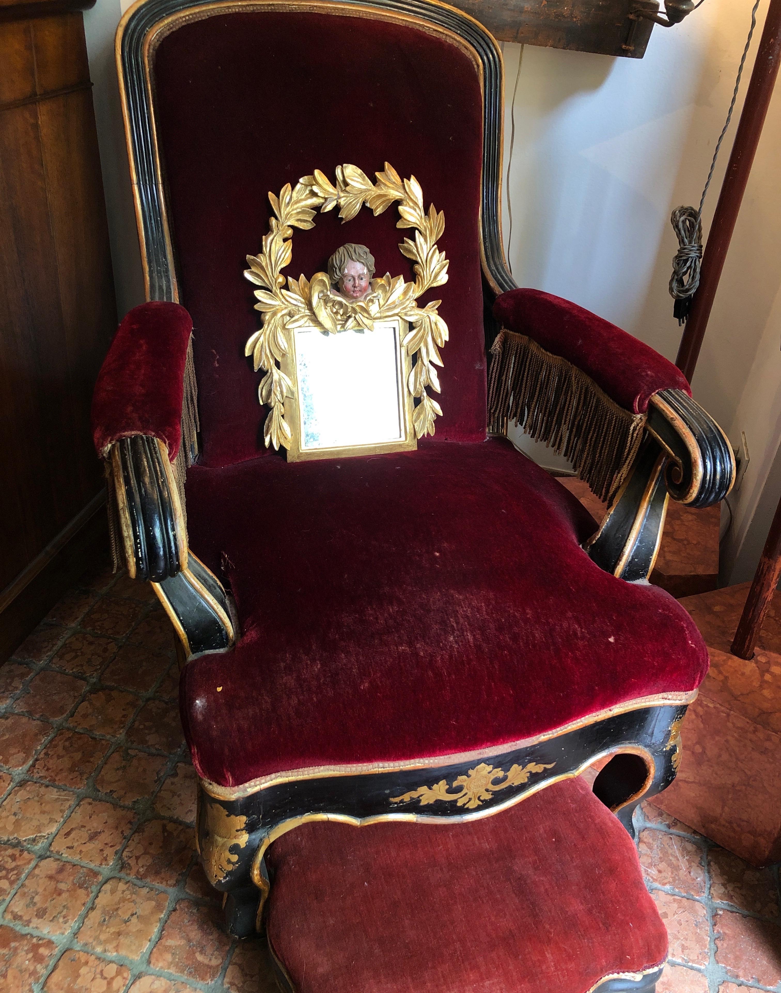 Italian Gilt Wood Carved Mirror with Laurel Garland and Putto 1800s For Sale 7