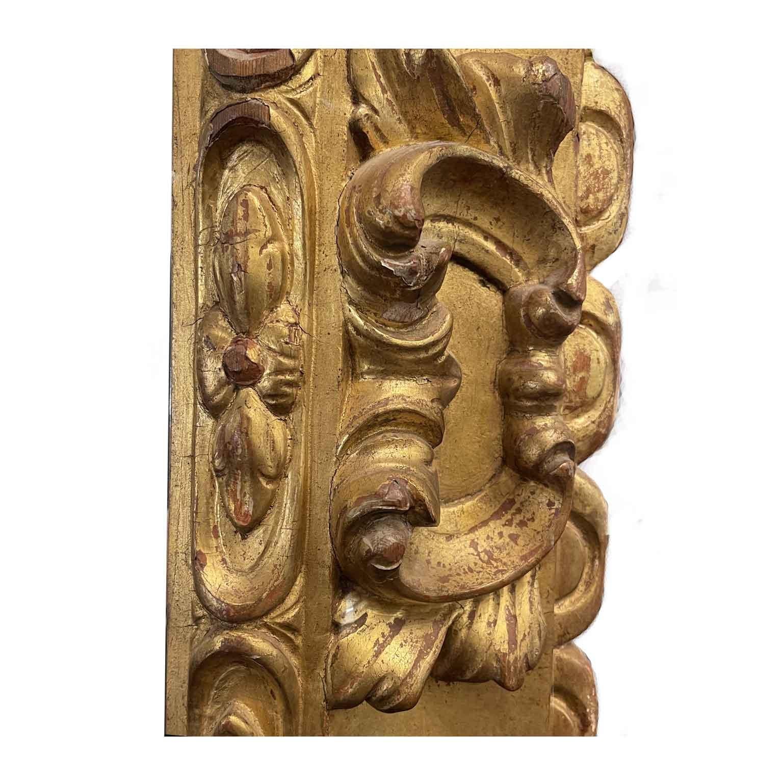 Louis Philippe Italian Rectangular 19th Century Carved and Gilded Wood Mirror For Sale