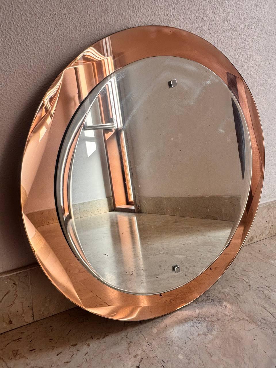 Specchio Mid-Century Cristal Art cornice diamantata rosé specchiata anni 60. In condizioni buone in vendita a Palermo, IT