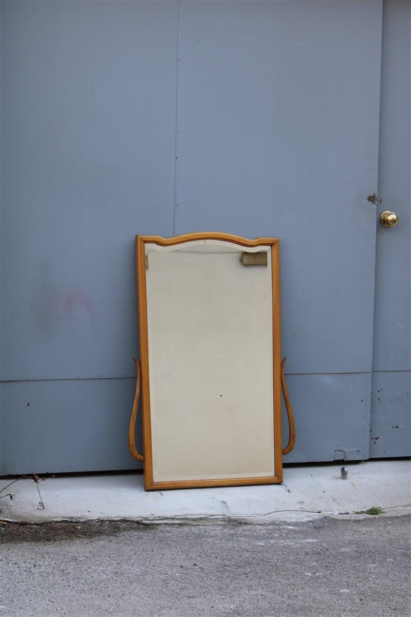 Specchio Molato da Parete in legno scolpito Italia 1950 sagomato in vendita 3