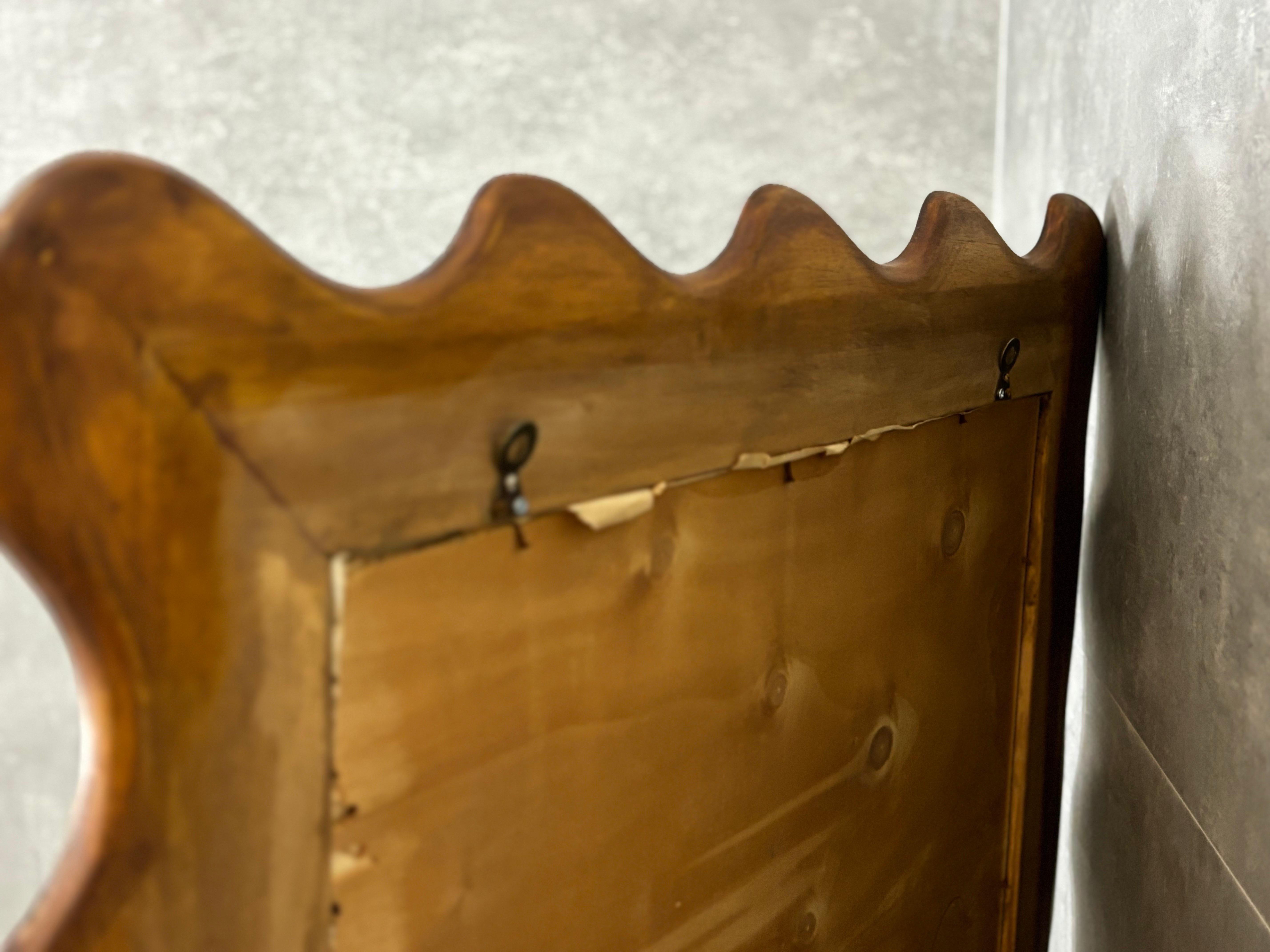 Specchio ondulato in legno XXI Secolo (Spiegel) im Angebot