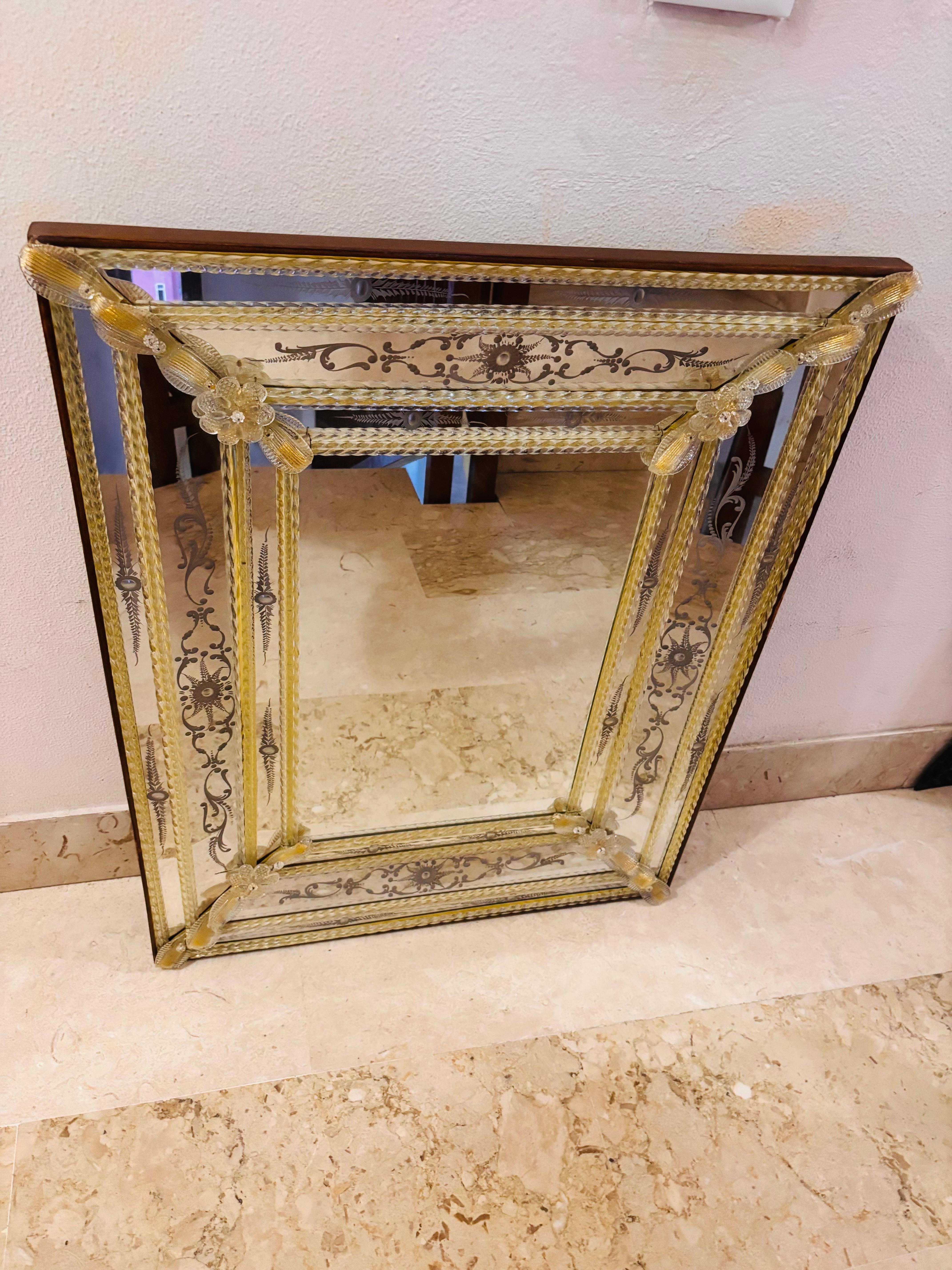 Miroir or vénitien en verre de Murano par Barbini Brothers en vente 3