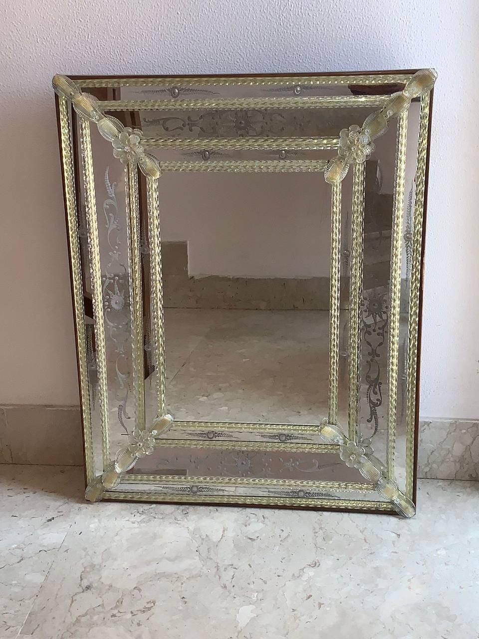 Renaissance Venetian gold mirror in Murano glass by Barbini brothers  For Sale