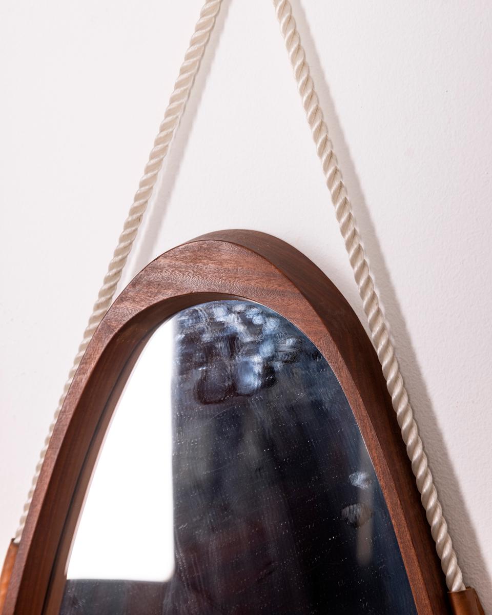 Vintage 1960s oval wall mirror in wood Italian design For Sale 1