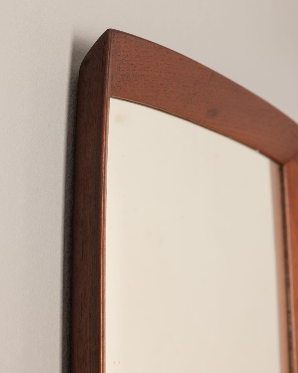 Vintage 60s Teak quadratischer Spiegel Dänisches Design im Zustand „Gut“ im Angebot in None, IT