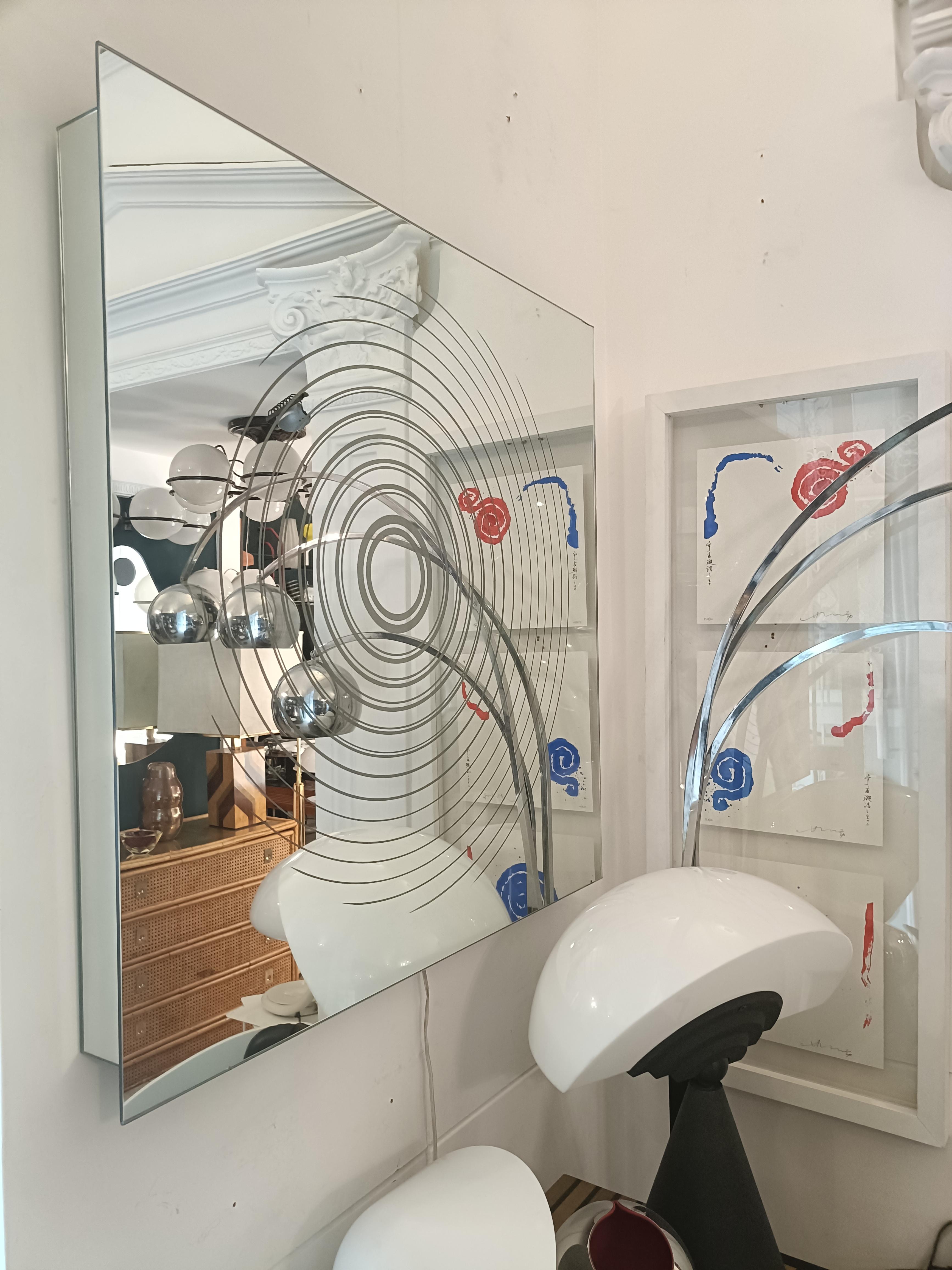 Backlit Mirror with Optical Screen Printing, Italy 1970s In Good Condition For Sale In Naples, IT