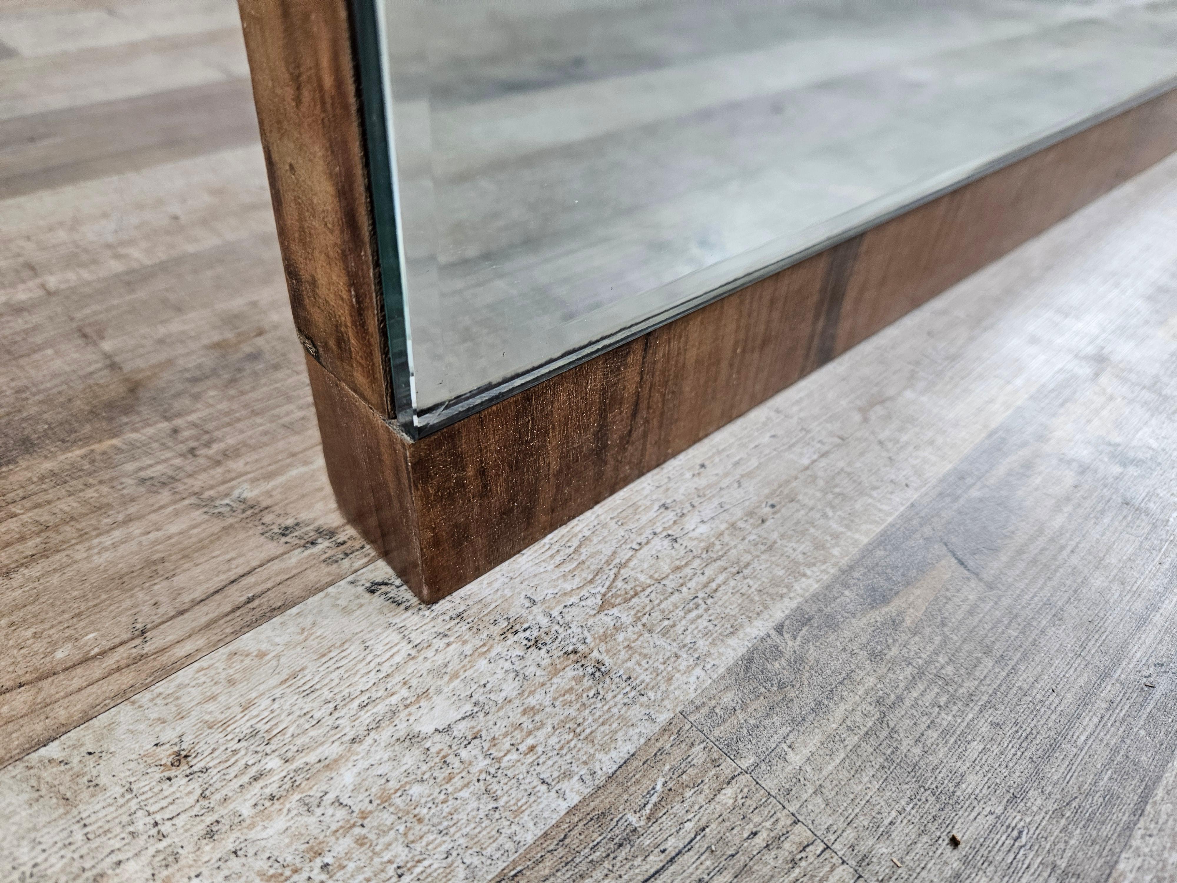 Miroir rectangulaire Art Déco avec base en bois de bruyère en vente 4
