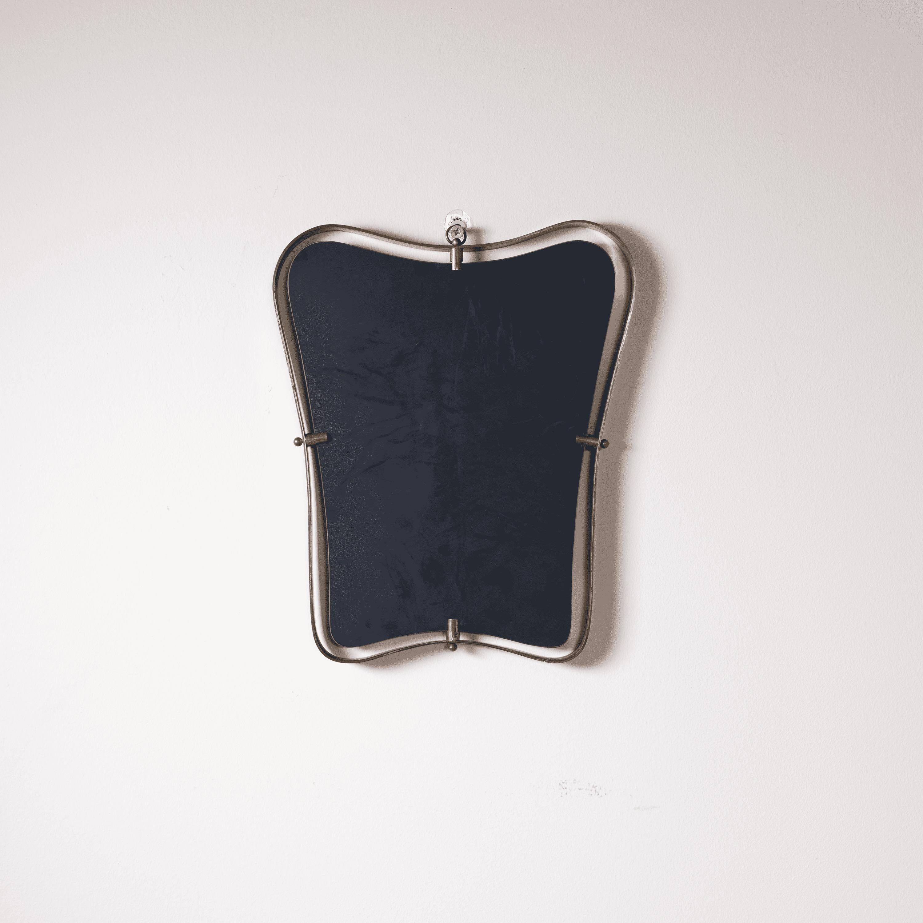 Italian Specchio sagomato Fontana Arte, 1960 in vendita