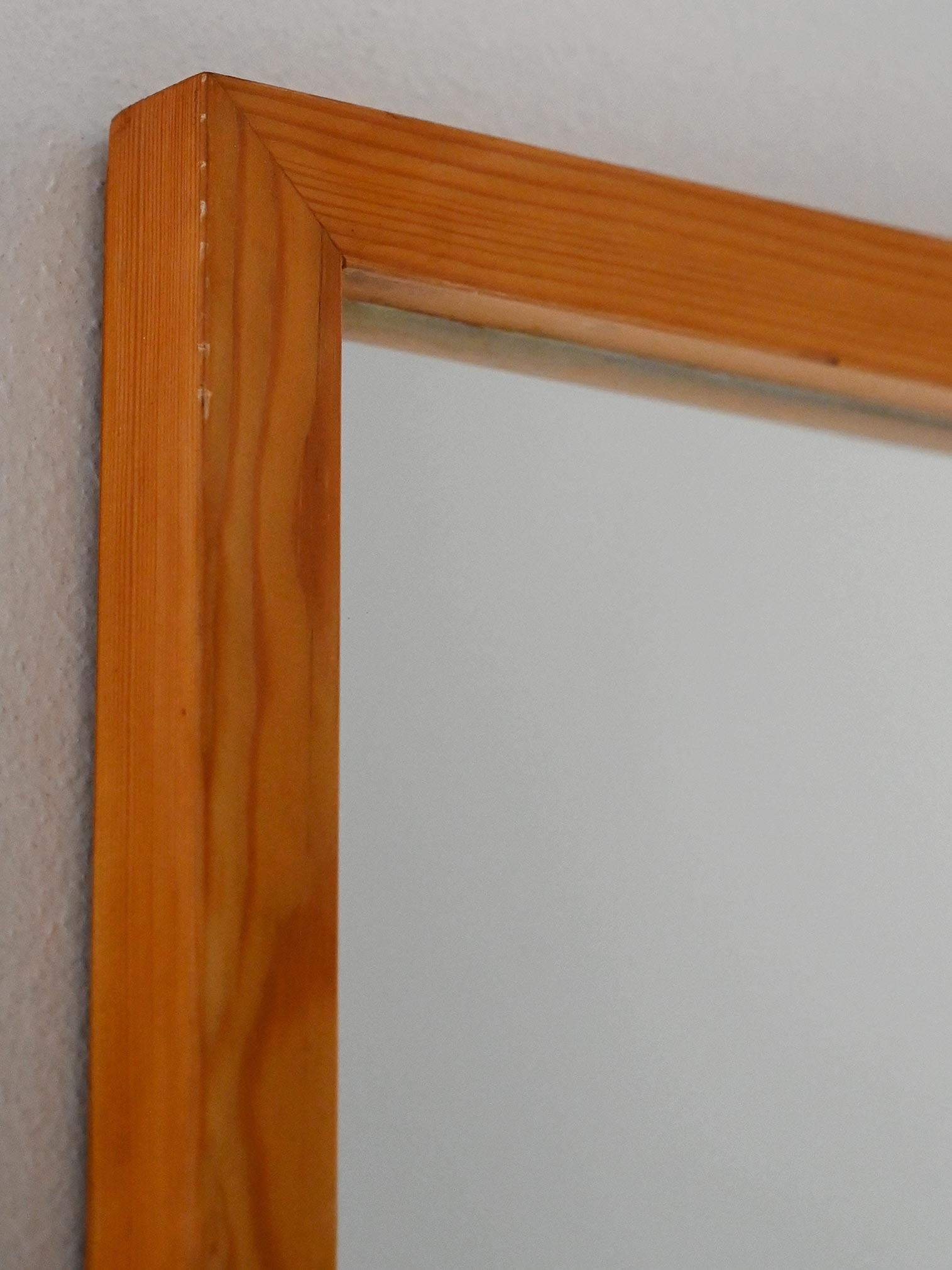 Espejo minimalista escandinavo de roble de los años 60 Scandinavian en venta