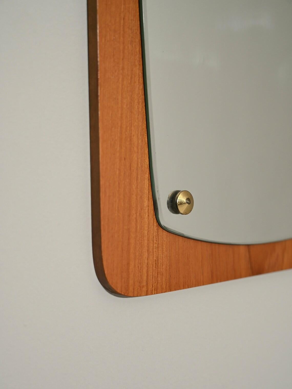 Scandinave moderne Miroir scandinave vintage par Fröseker en vente