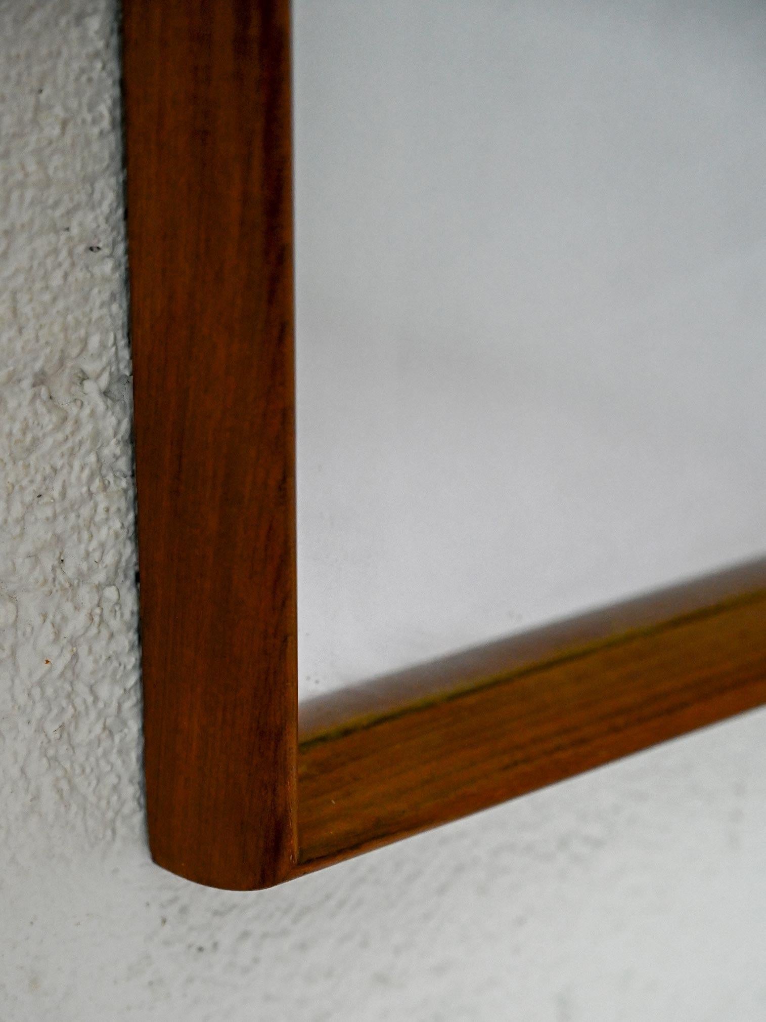 Scandinave moderne Miroir scandinave vintage en teck, 1950s en vente