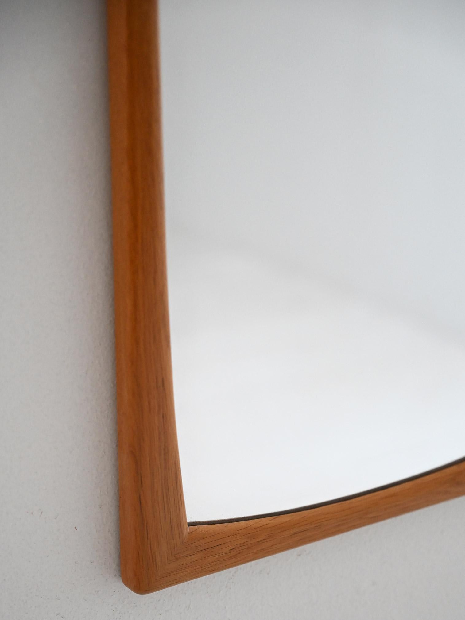 Espejo vintage escandinavo 'Sylvia' de roble Swedish en venta