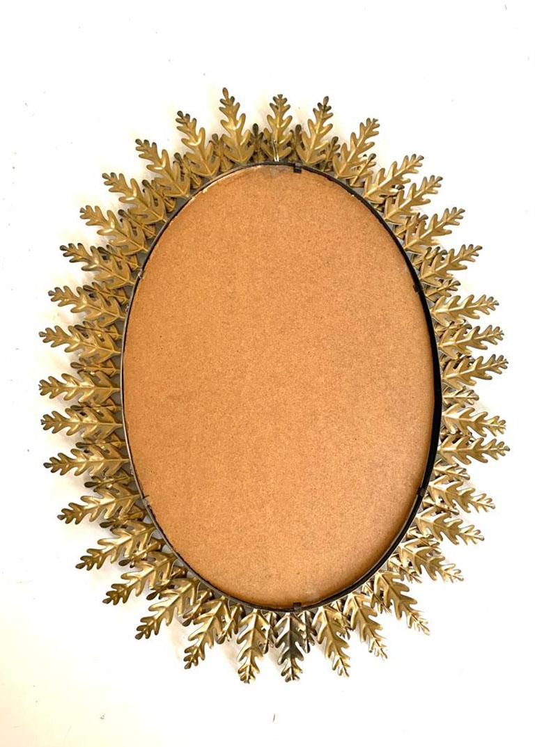Glass Specchio sunburst in ferro dorato, Italia anni 60