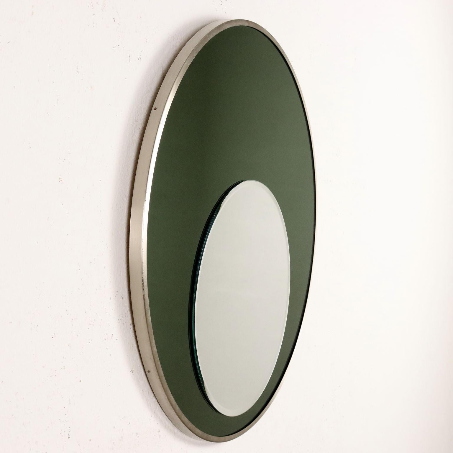 Mirror 1970s round mirror For Sale