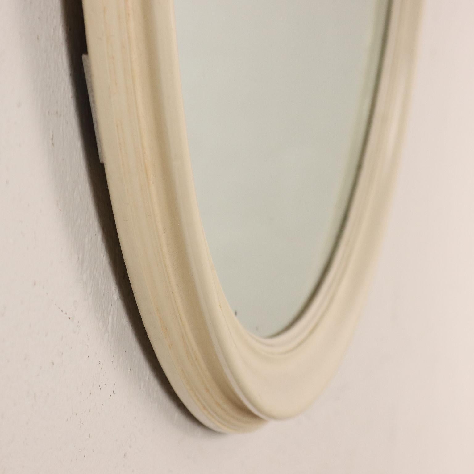 Vintage Mirror Years 60-70 Enameled Wood Frame In Good Condition For Sale In Milano, IT
