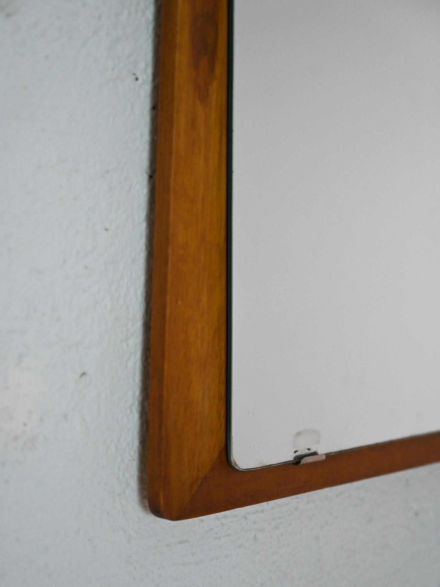 Espejo rectangular vintage en venta 1