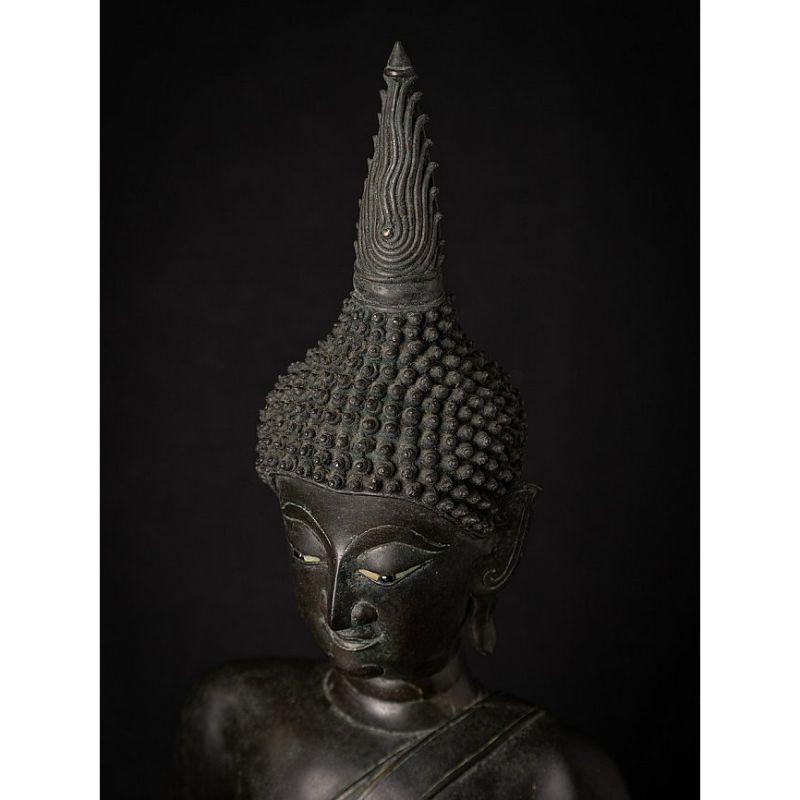 Special 16th Century Bronze Chiang Sean Buddha from Laos For Sale 9