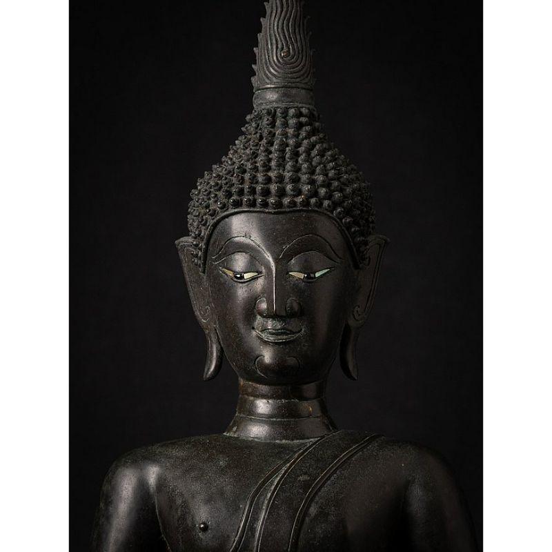 Laotian Special 16th Century Bronze Chiang Sean Buddha from Laos For Sale