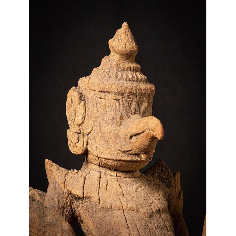 17th century Special and Large Antique Wooden Garuda Statue from Burma 5