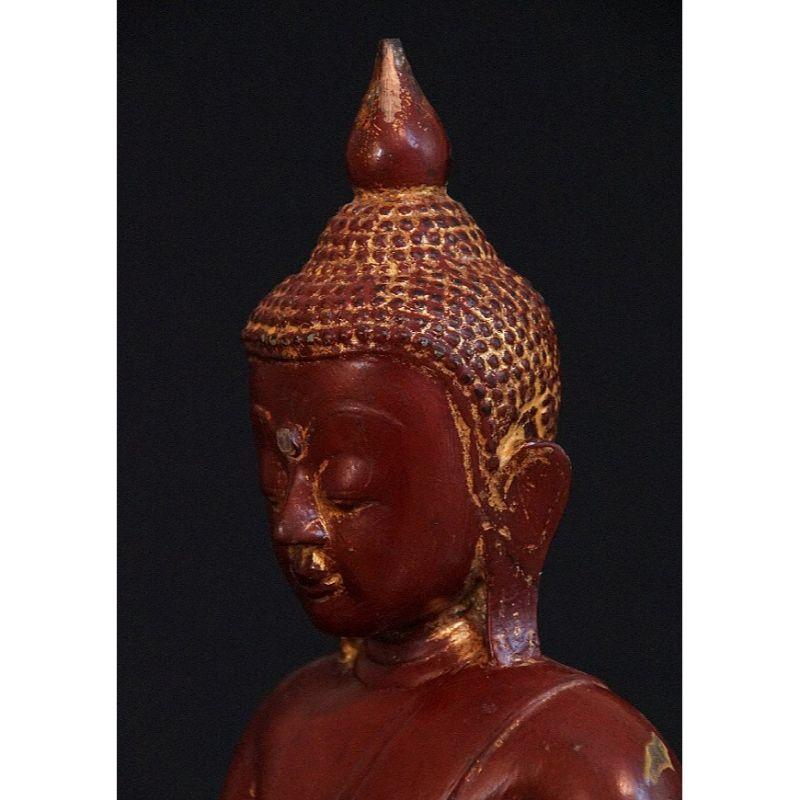 Special Antique Bronze Ava Buddha from Burma For Sale 5