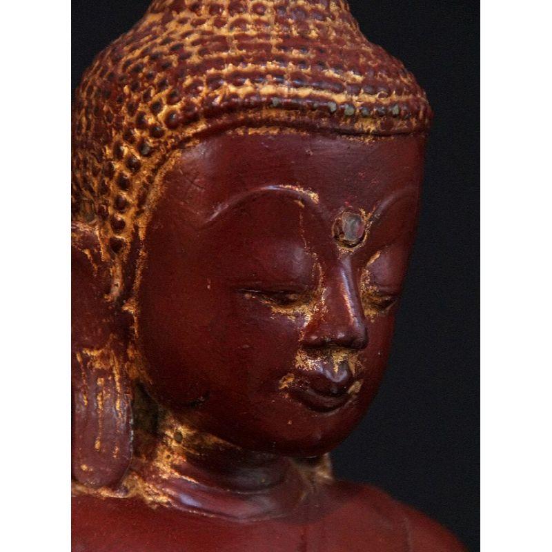 Special Antique Bronze Ava Buddha from Burma For Sale 6