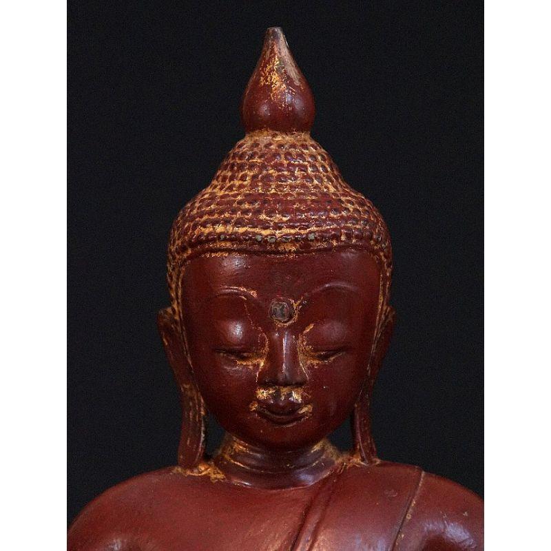 Special Antique Bronze Ava Buddha from Burma For Sale 4