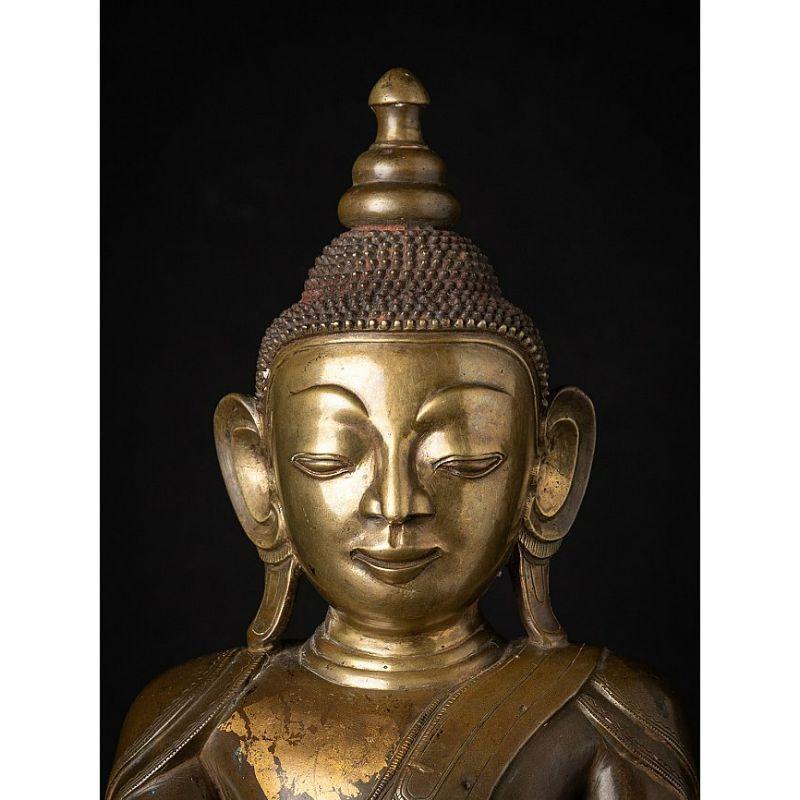Burmese Special Antique Bronze Ava Buddha Statue from Burma For Sale
